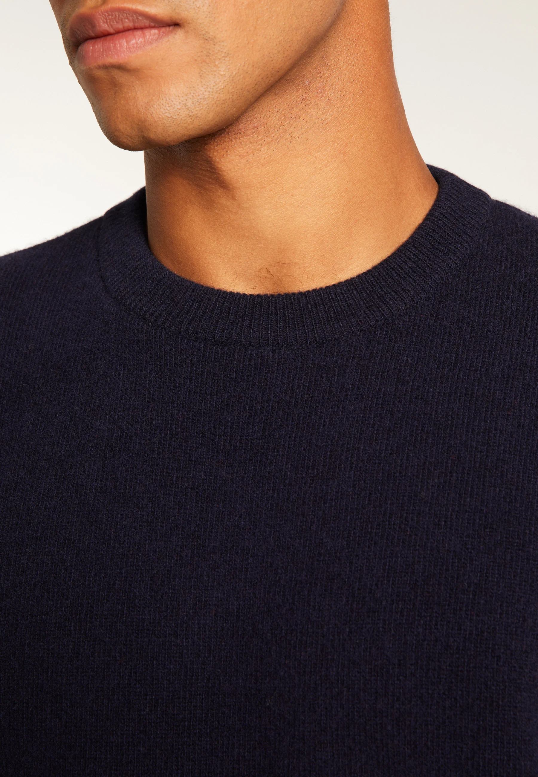 THOMAS - Pull col rond en laine mérinos | Bleu