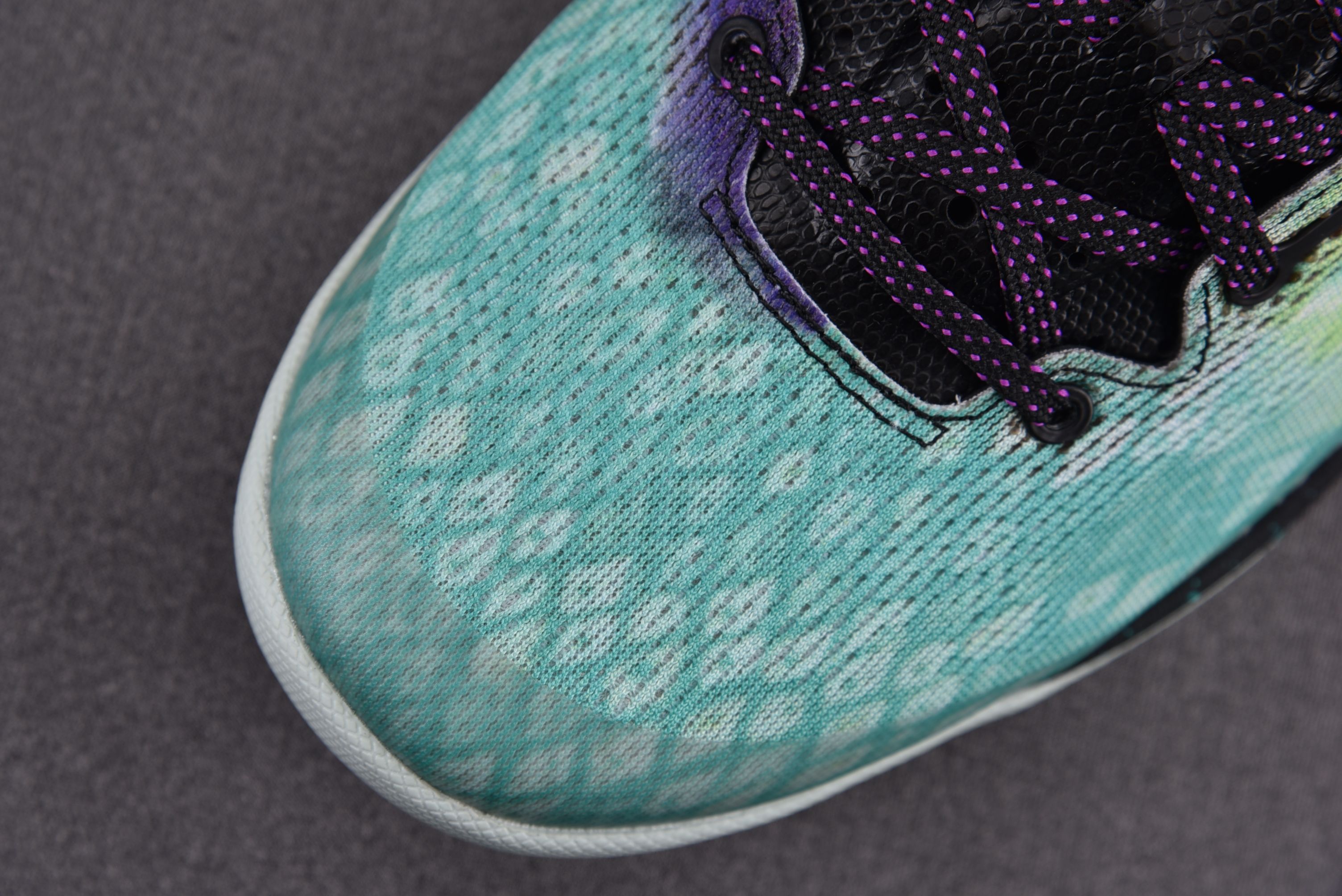 Nike Kobe 8 Easter