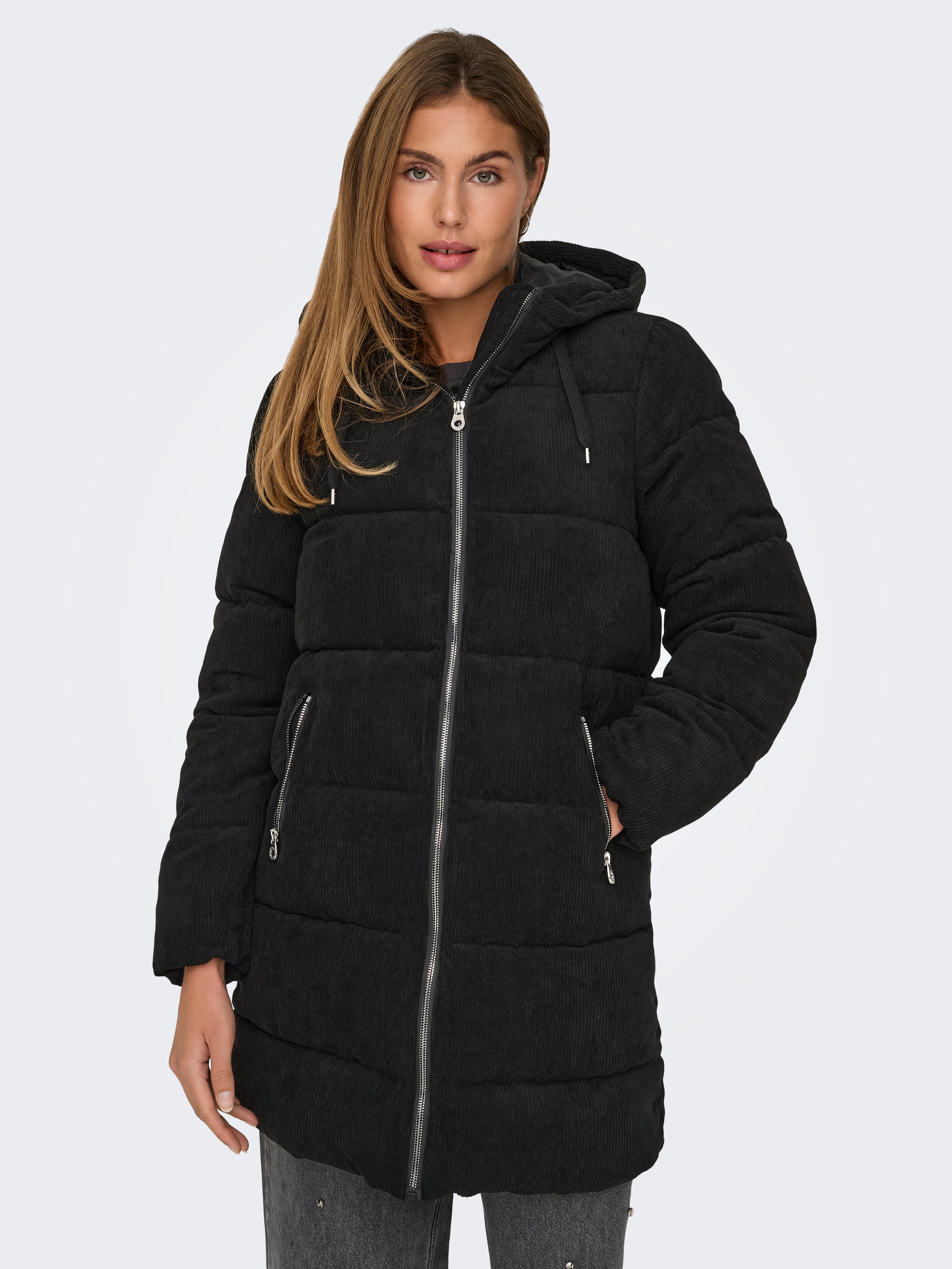 ONLDOLLY Daunenjacke Black