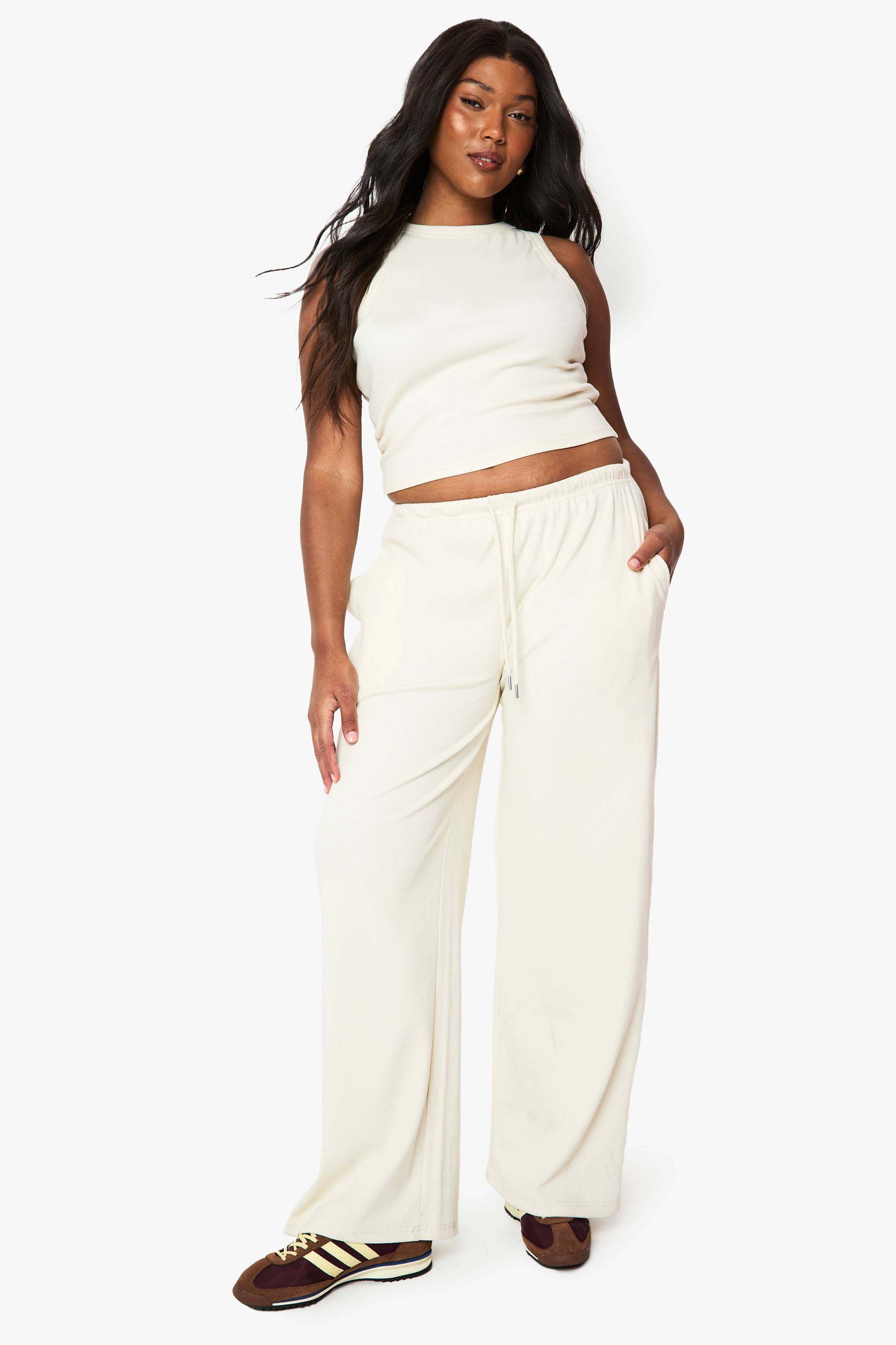 boohoo Ensemble basique coordonné grande taille : Gilet côtelé racer et pantalon