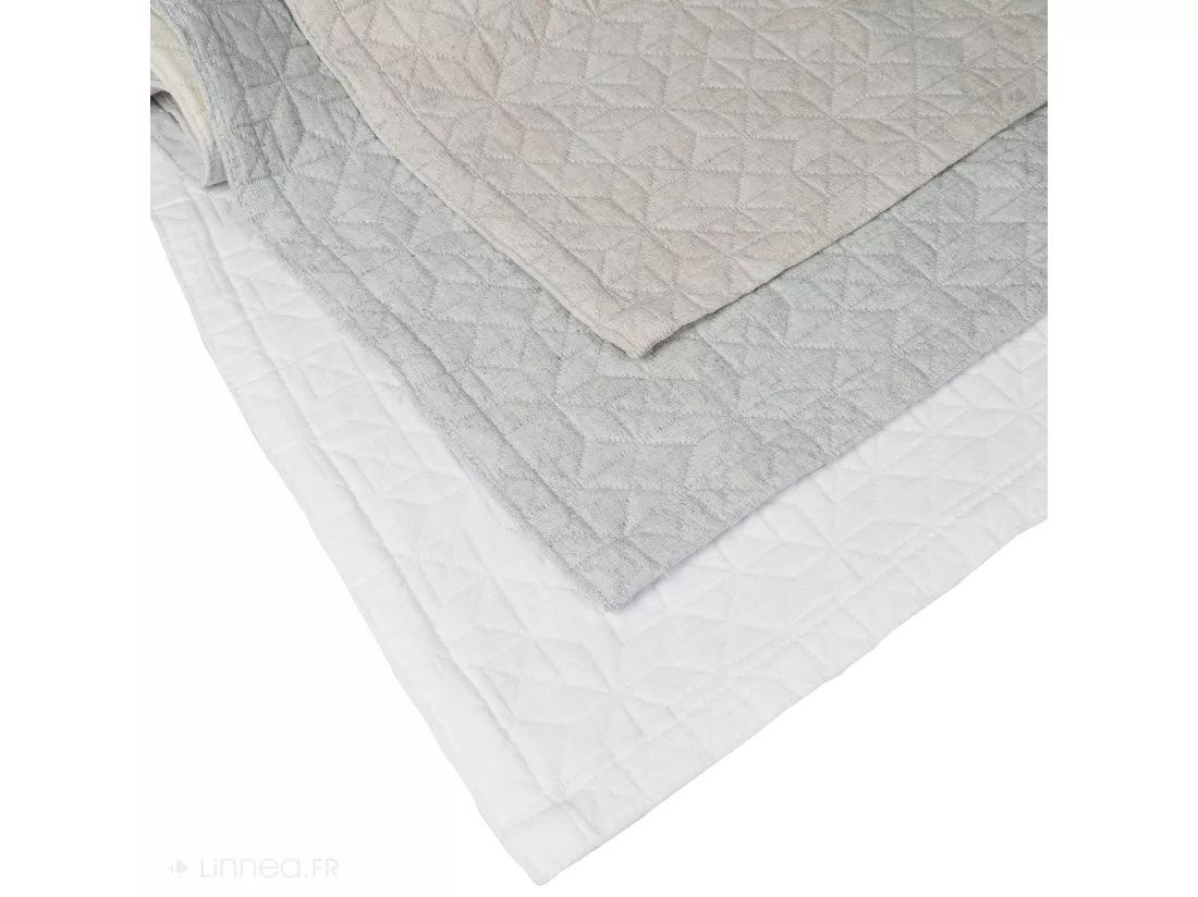 Dessus de lit Jacquard 180x250 cm GUETHARY coton écru ficelle