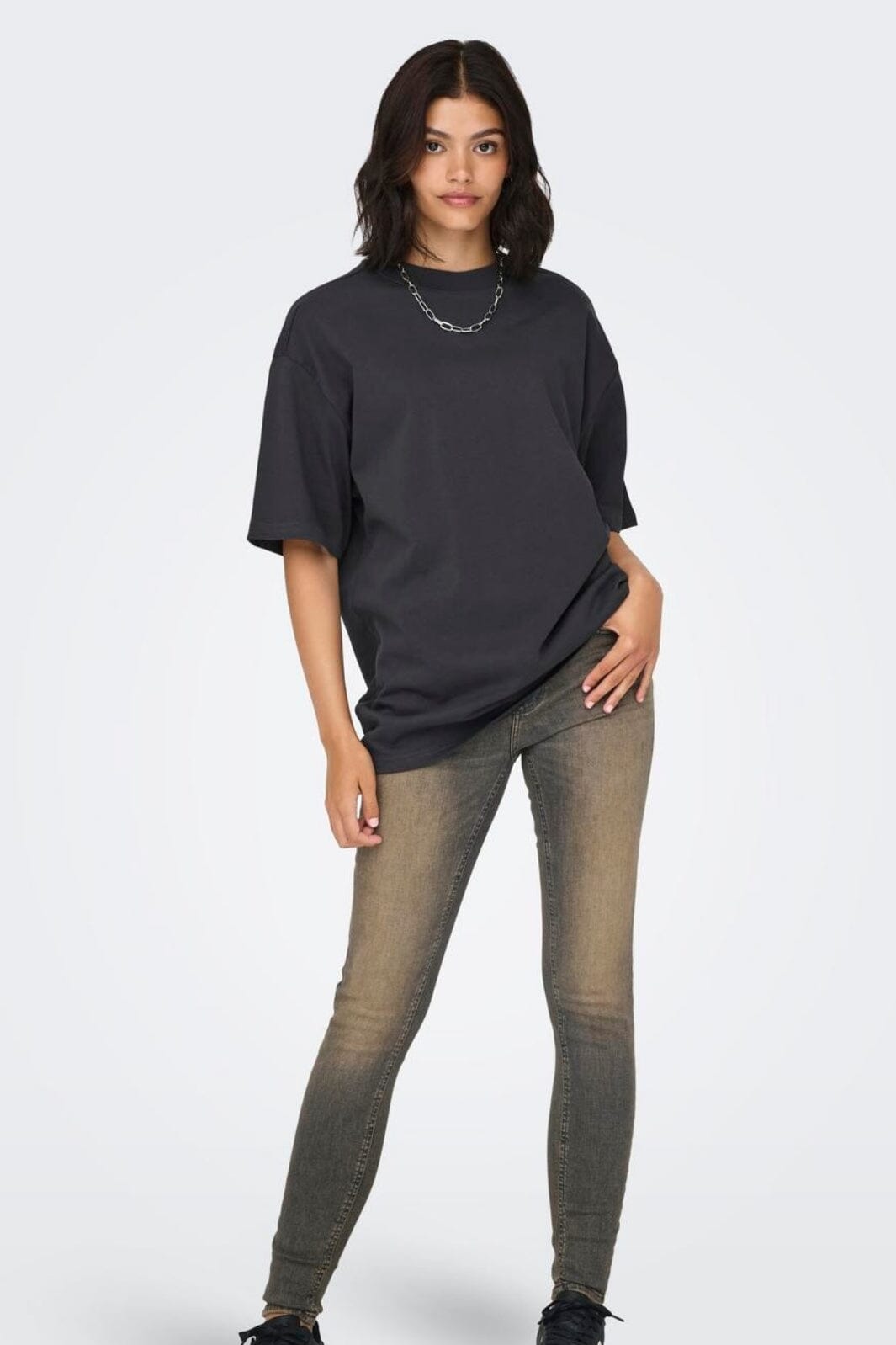 Only Onlriri S/S Stones Top Box 4563680 phantom trust