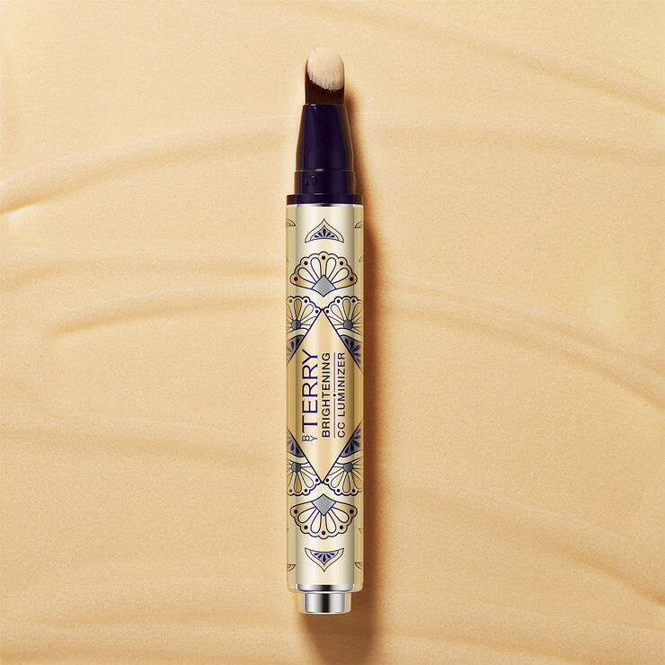 By Terry Brightening CC Luminizer 1. Univers