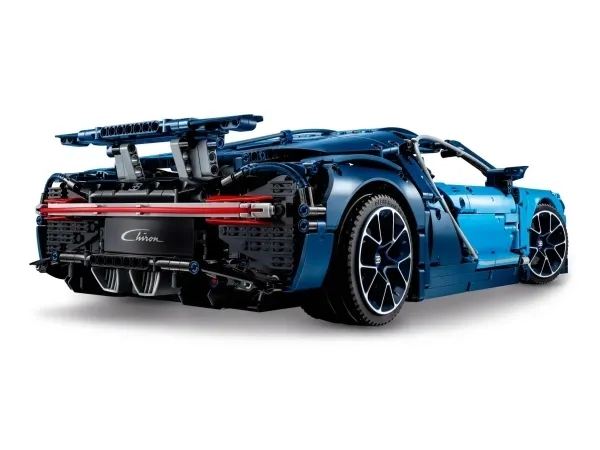 LEGO Technic 42083 Bugatti Chiron