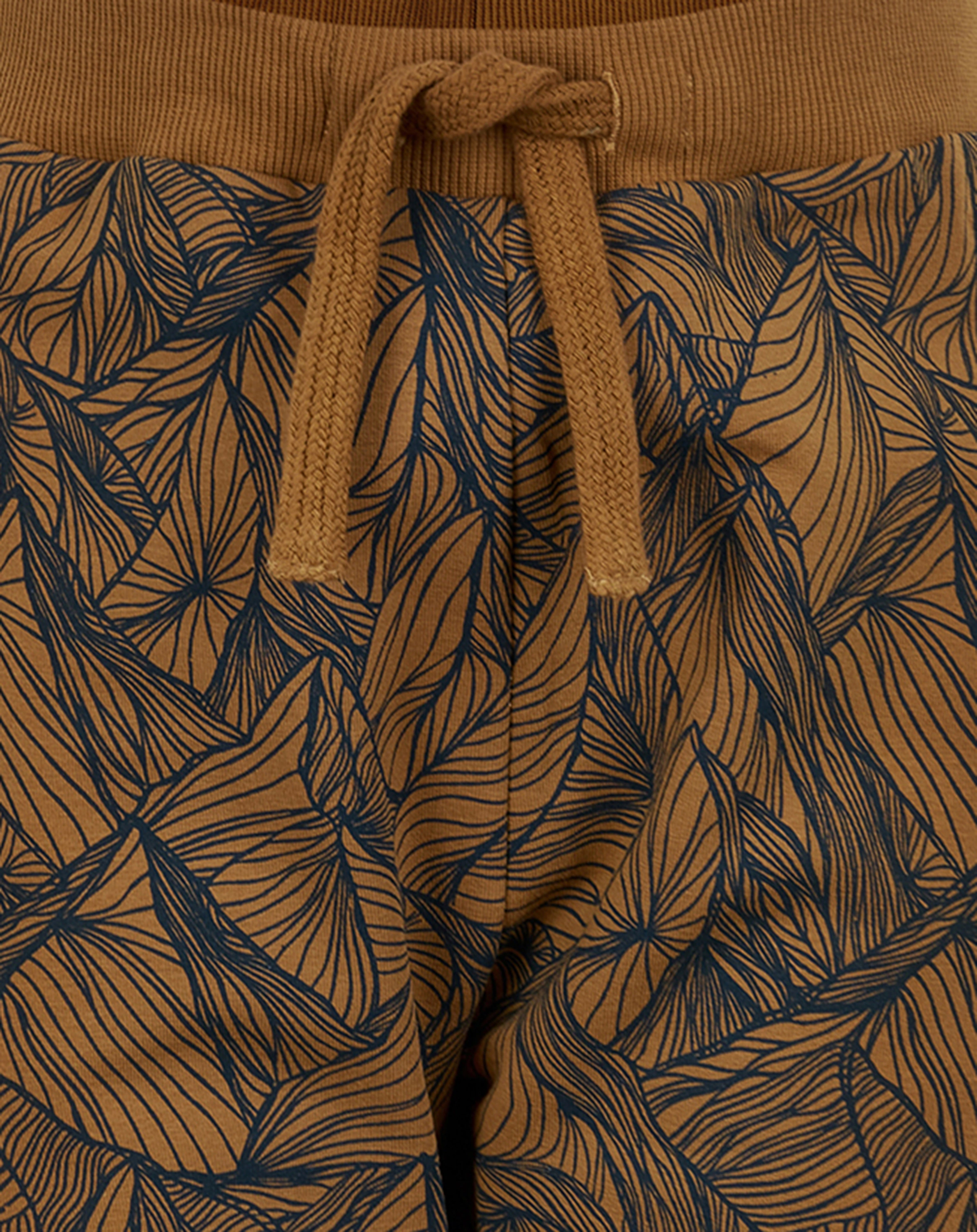 Sweathose MOUNTAIN AOP in tobacco brown