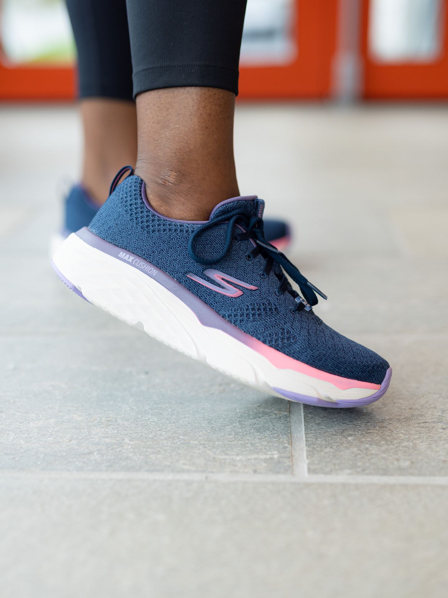 Max Cushioning Elite