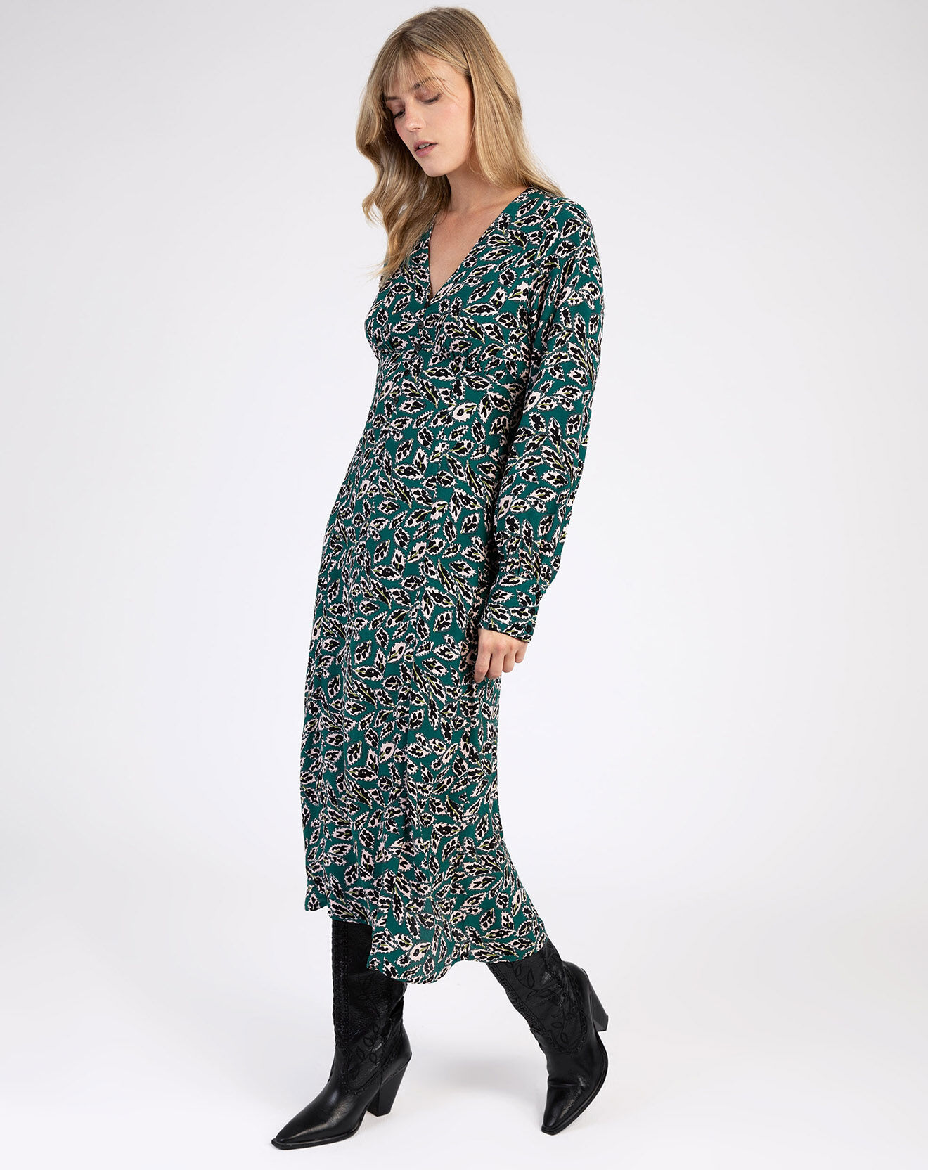 An'ge Robe Miroko livia forêt