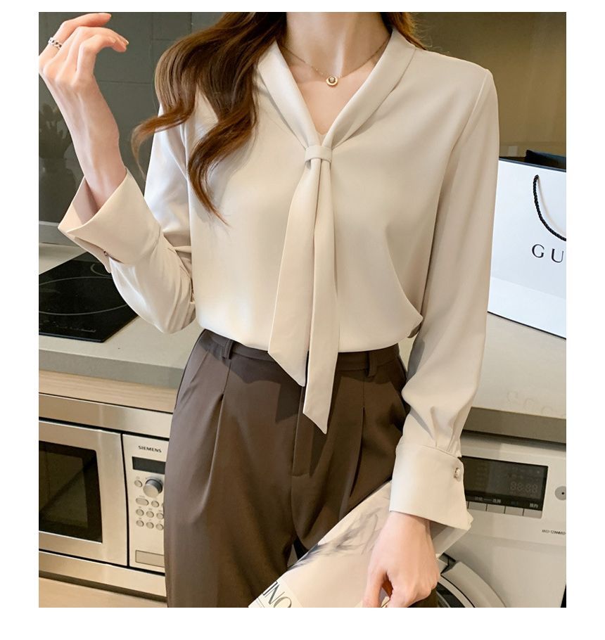 Daybreak - Blouse met lange mouwen en sjaalkraag