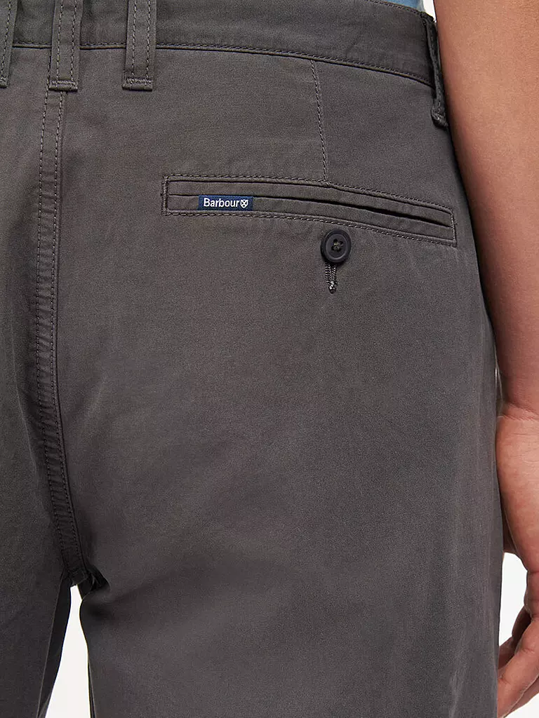 BARBOUR Shorts GLENDALE grau