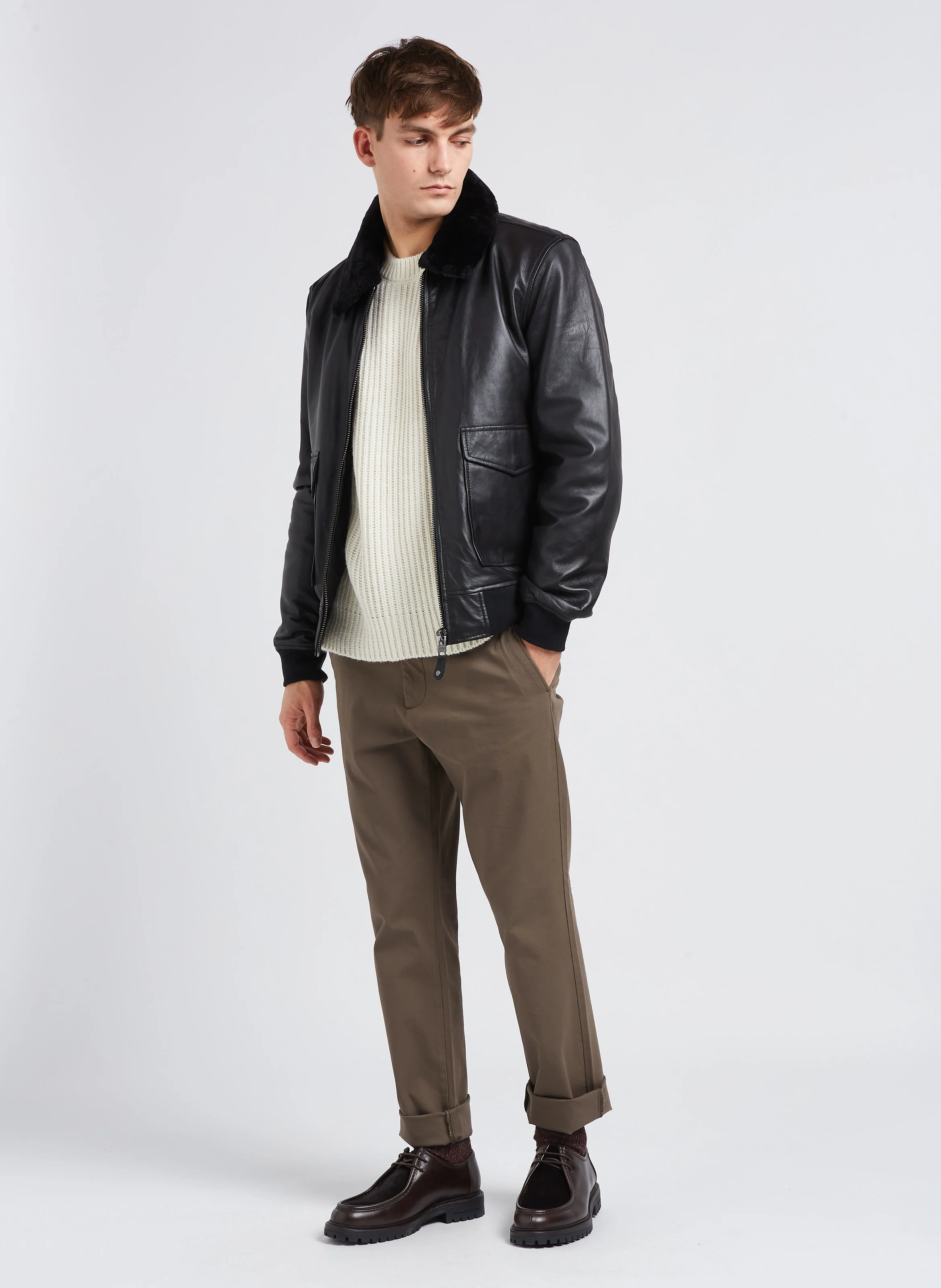Pantalon chino en coton stretch | Kaki