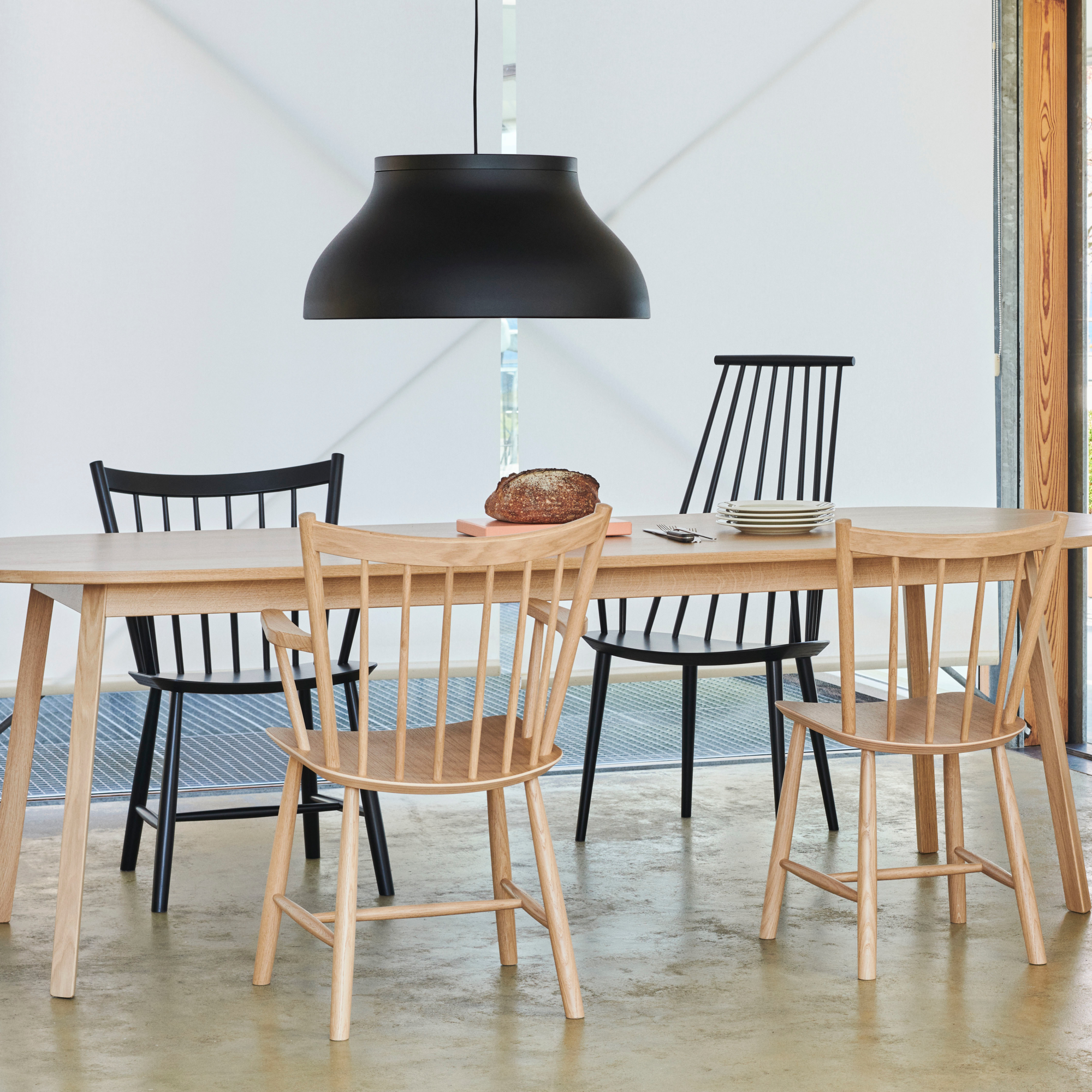 Eetkamerstoel J110 zwart