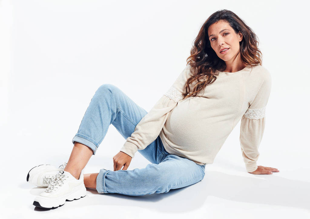 LOVE2WAIT mom zwangerschapsjeans Norah light wash
