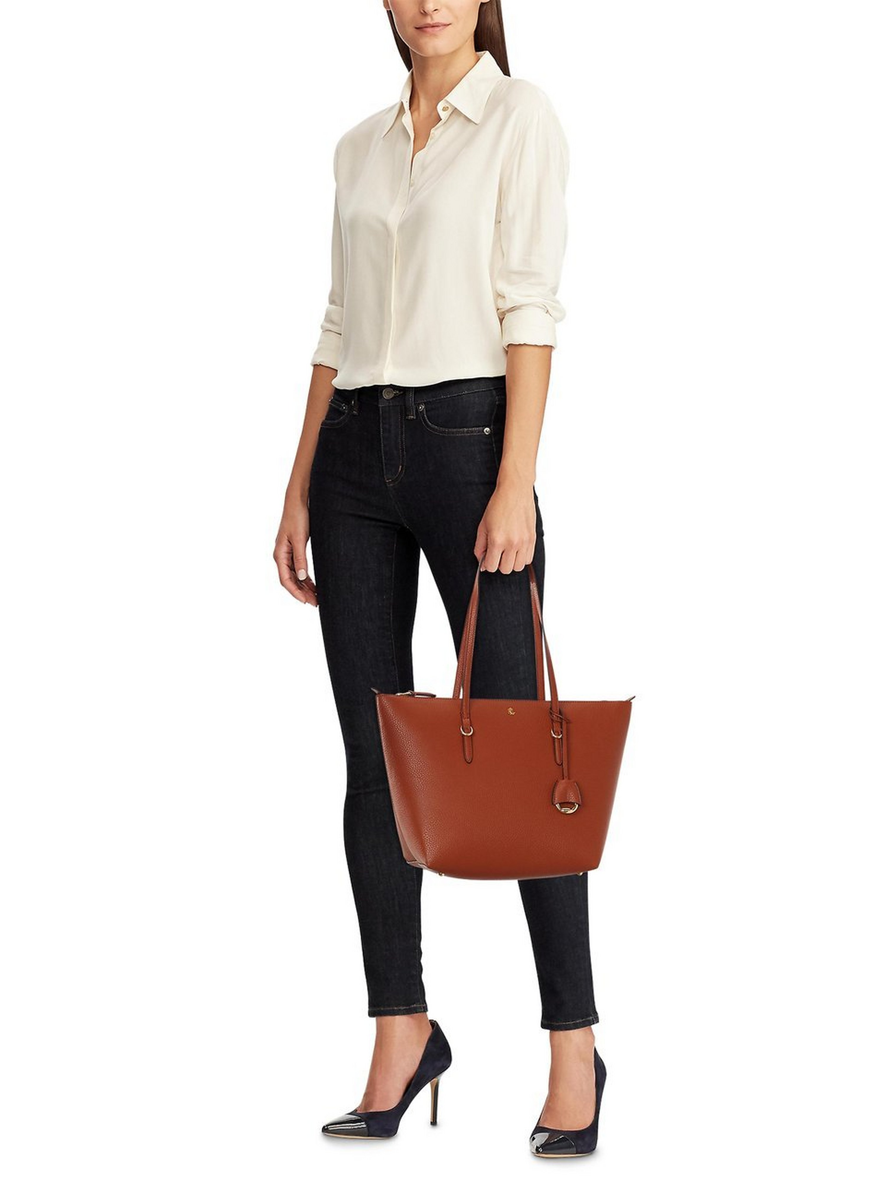 Shopper Keaton