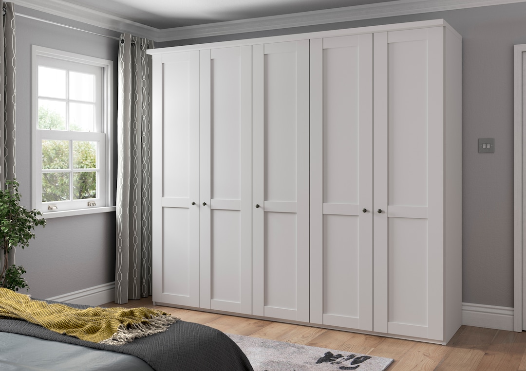 Drehtürenschrank MARLOW weiß