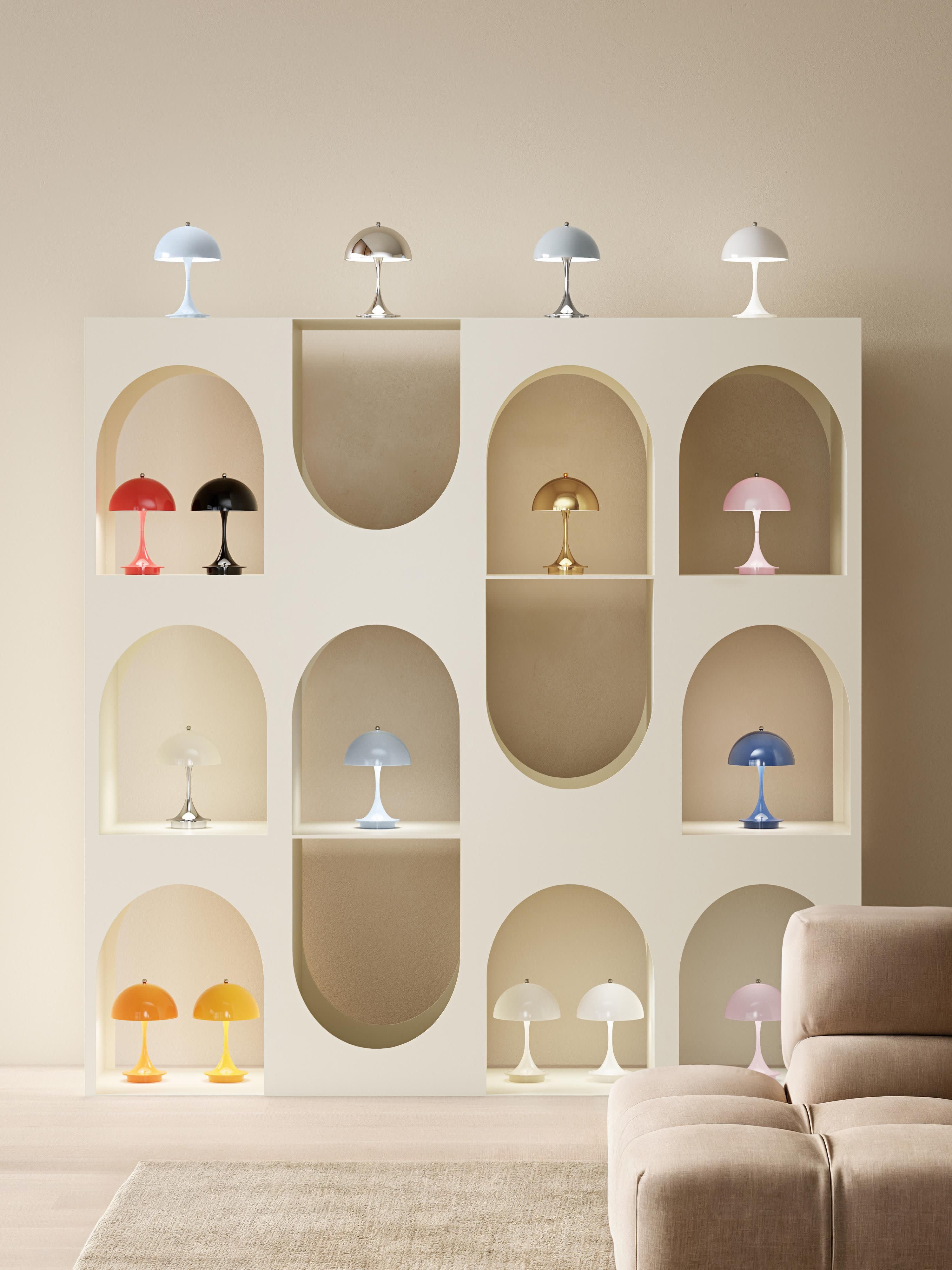 Draagbare dimbare LED tafellamp Panthella 160, design Verner Panton