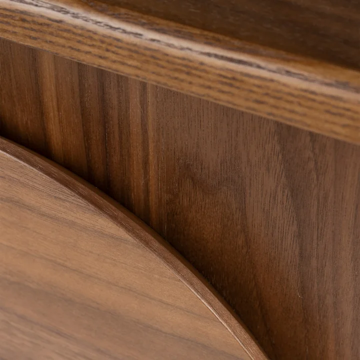 Zuiver - Groove Sideboard mit 2 Türen, Eiche