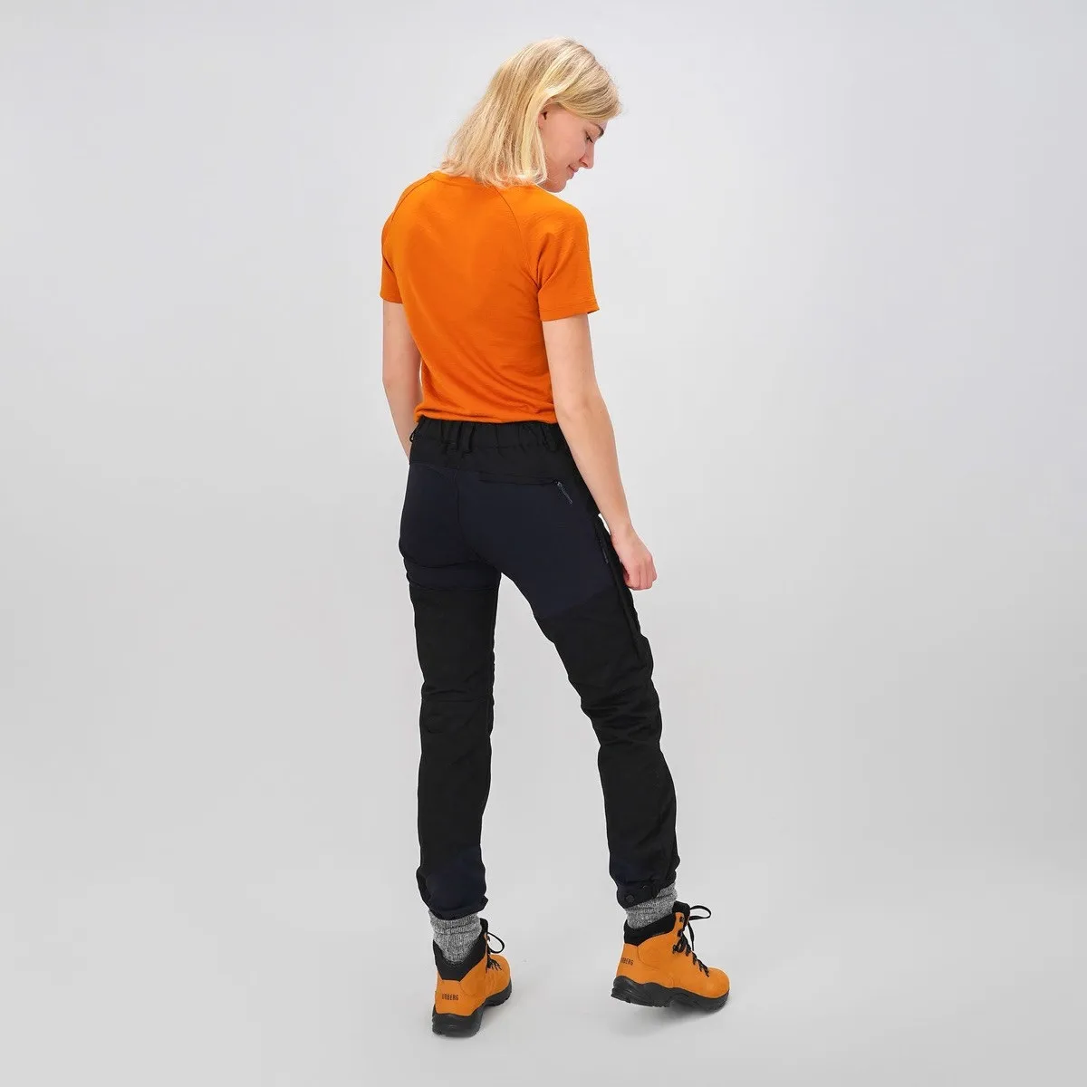 Urberg Women's Diabas Hiking Pants Capers