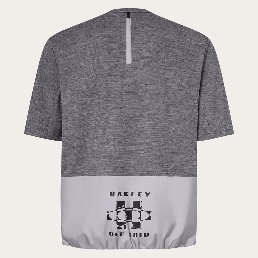 Oakley Off Grid Tech Gravel Fietsshirt Korte Mouwen Zwart Heren
