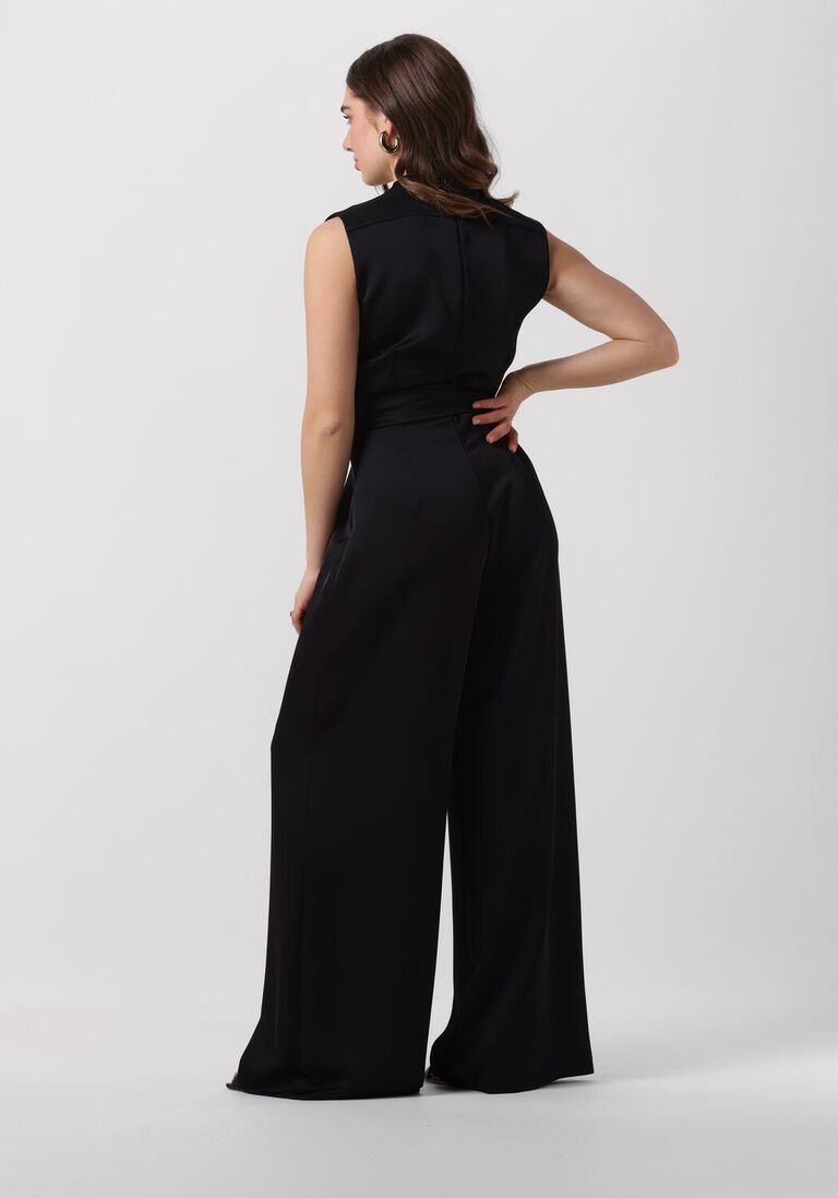ACCESS zwarte access jumpsuit satin jumpsuit with pleats