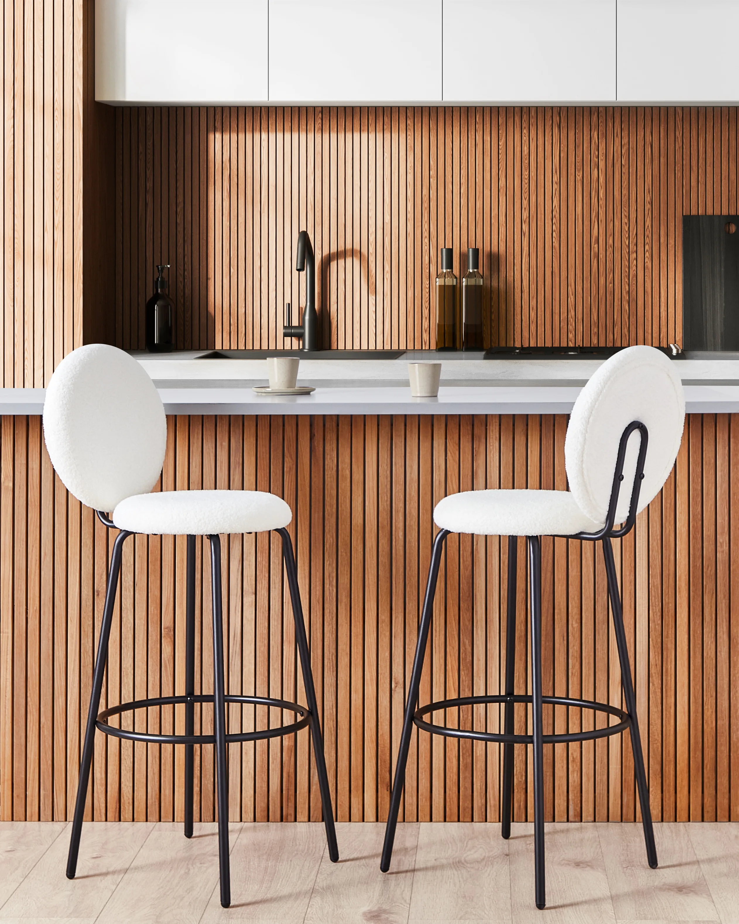 Set van 2 barstoelen EMERY Bouclé Wit