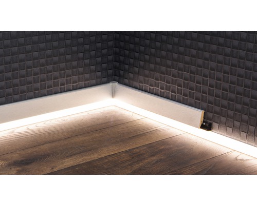 LED-kanaal voor LED-plint opaal 22x2500 mm