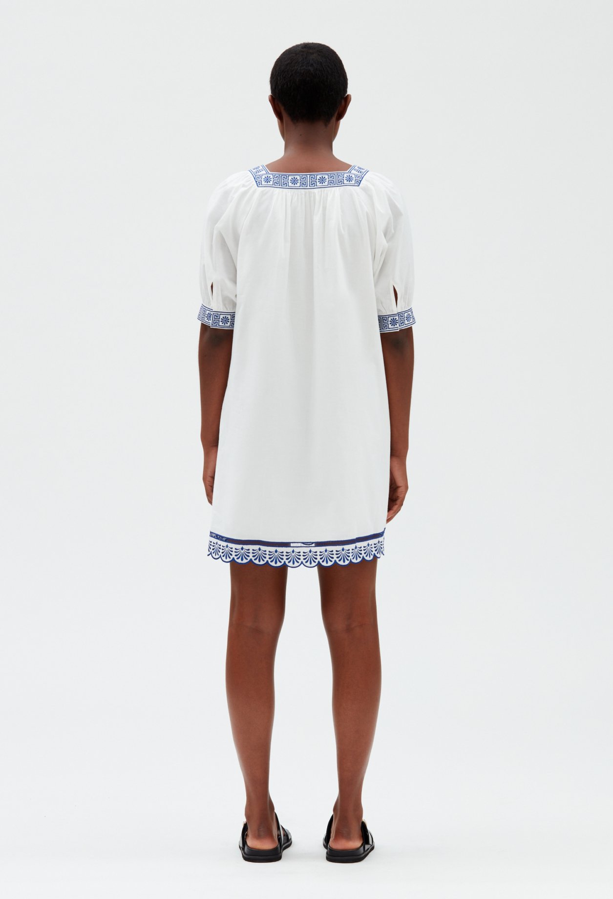 Robe courte ecrue