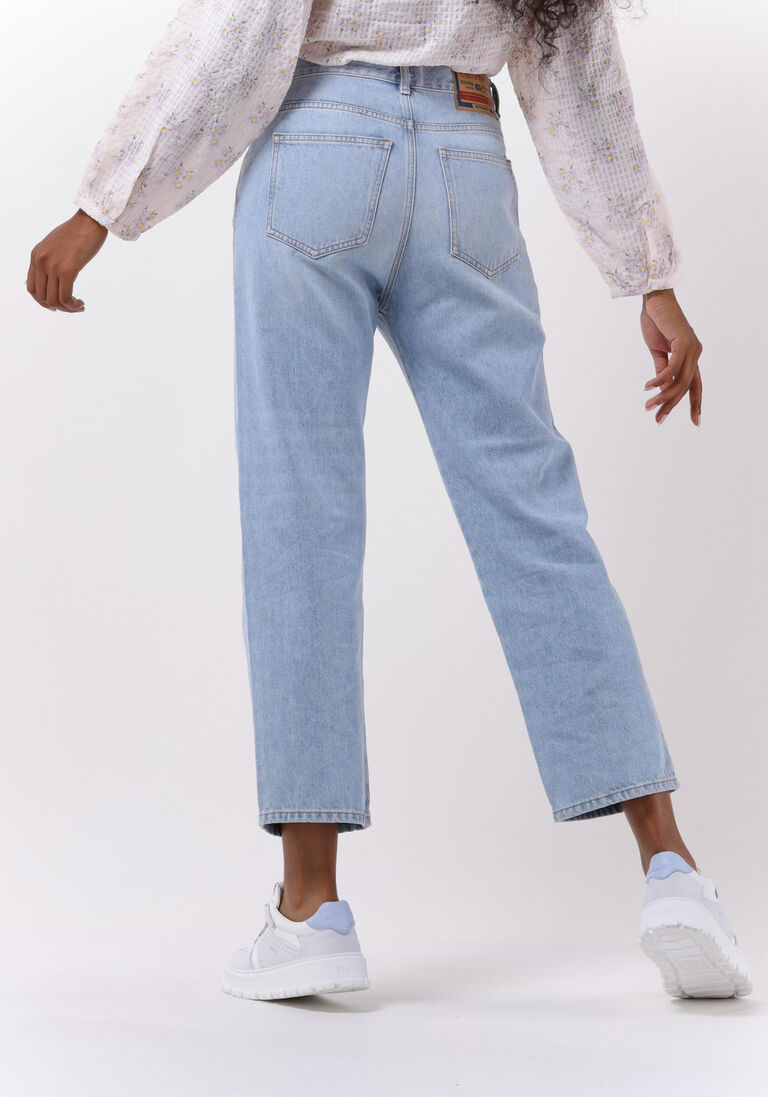 DIESEL lichtblauwe diesel mom jeans 2016 d-air