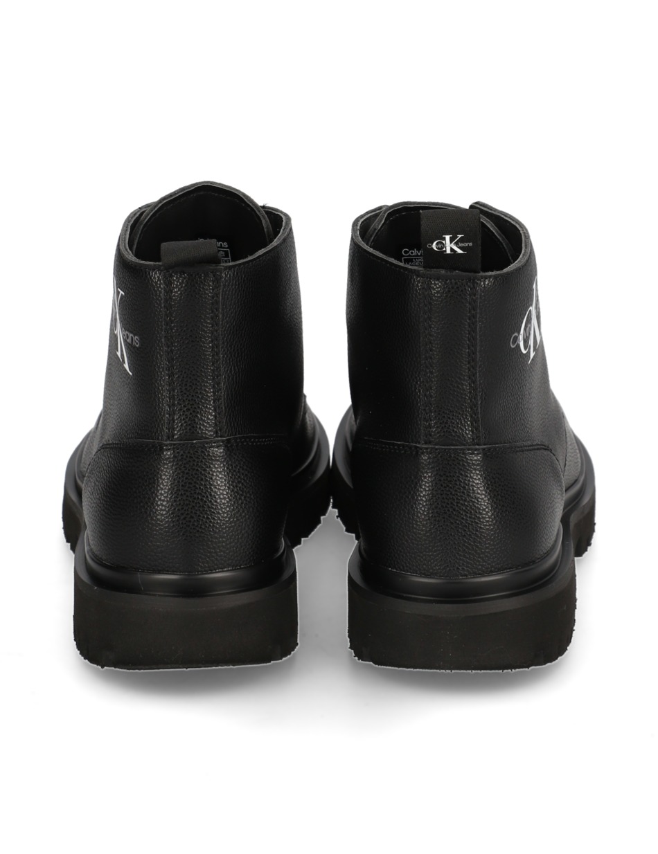 LUG MID LACEUP BOOT