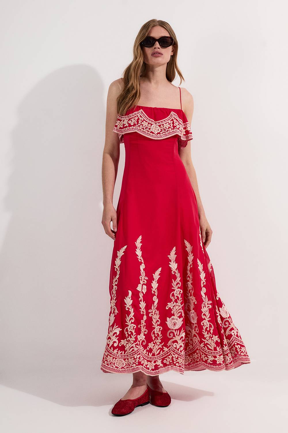 KarenMillen Robe midi longue à appliques brodées et fines bretelles
