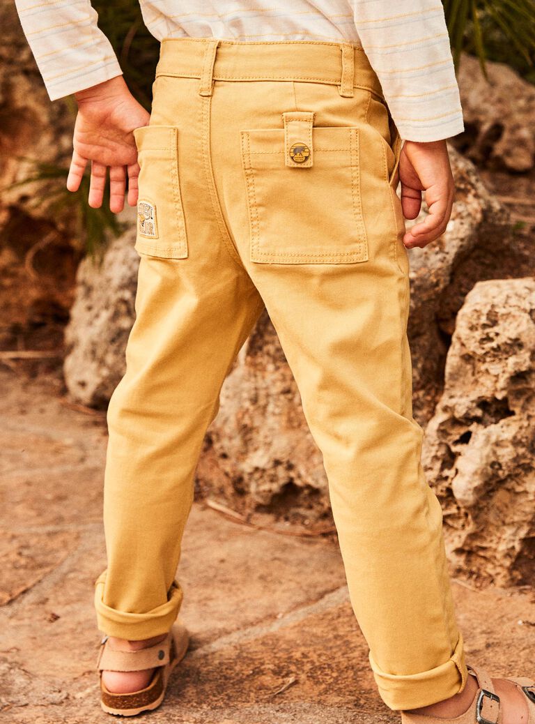 Chino jaune