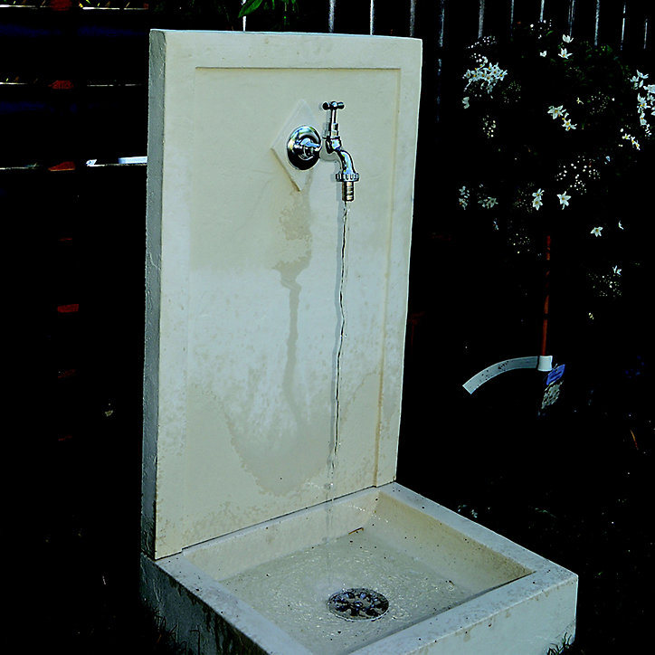 Fontaine de jardin Avalon blanche en pierre reconstituée H.76 cm