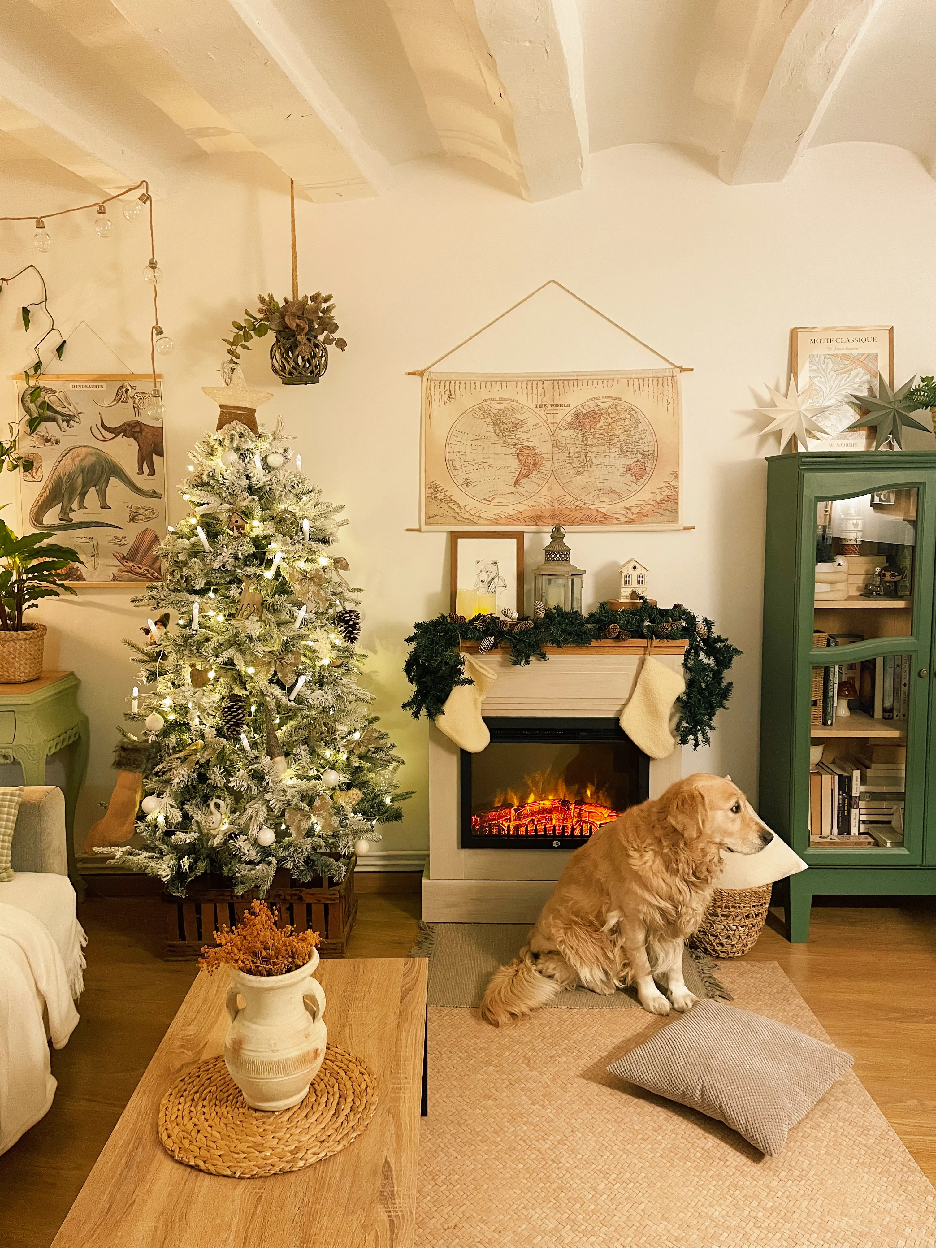 Besneeuwde kunstkerstboom TOMICHI 210 cm Wit