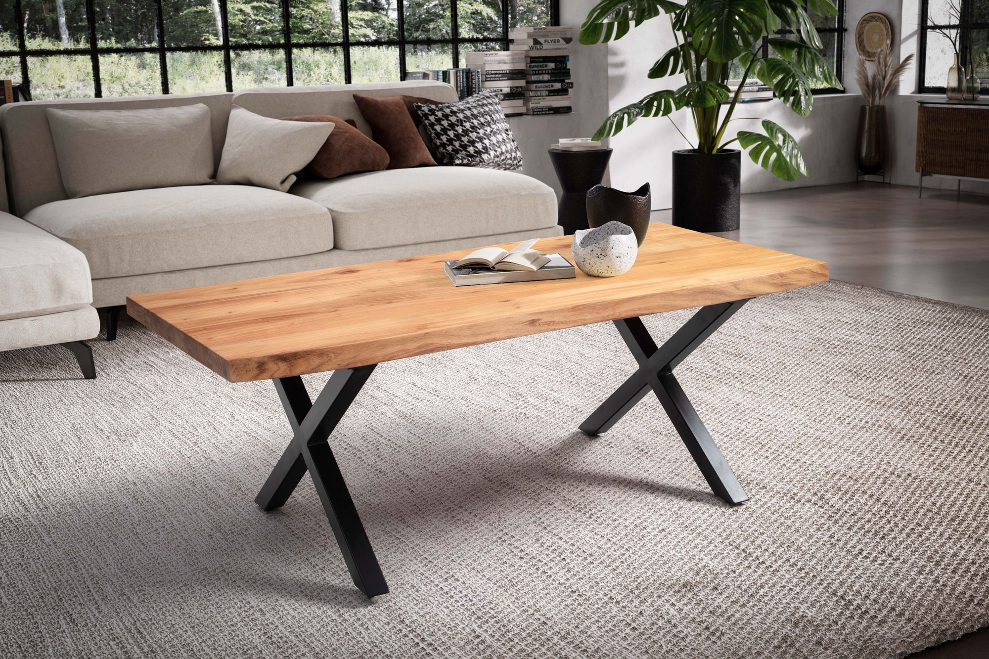 Couchtisch FineBuy Wohnzimmertisch 120 cm Akazie Massivholz Baumkante Sofatisch