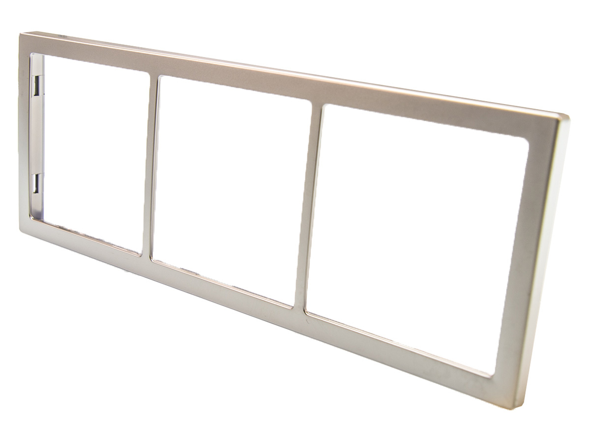 BBA 3-vak stopcontact afdekraam - silver