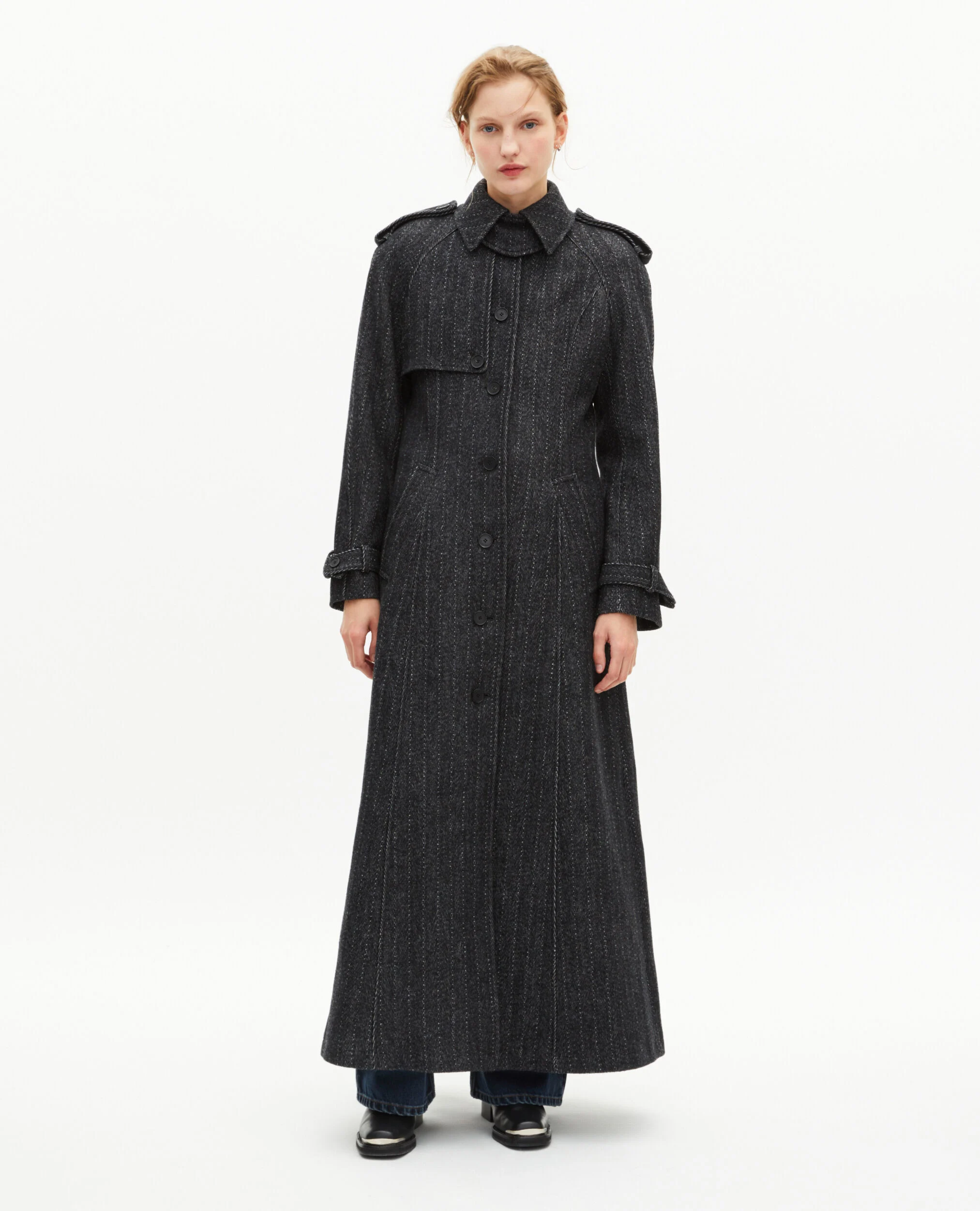 Manteau long en laine gris foncé