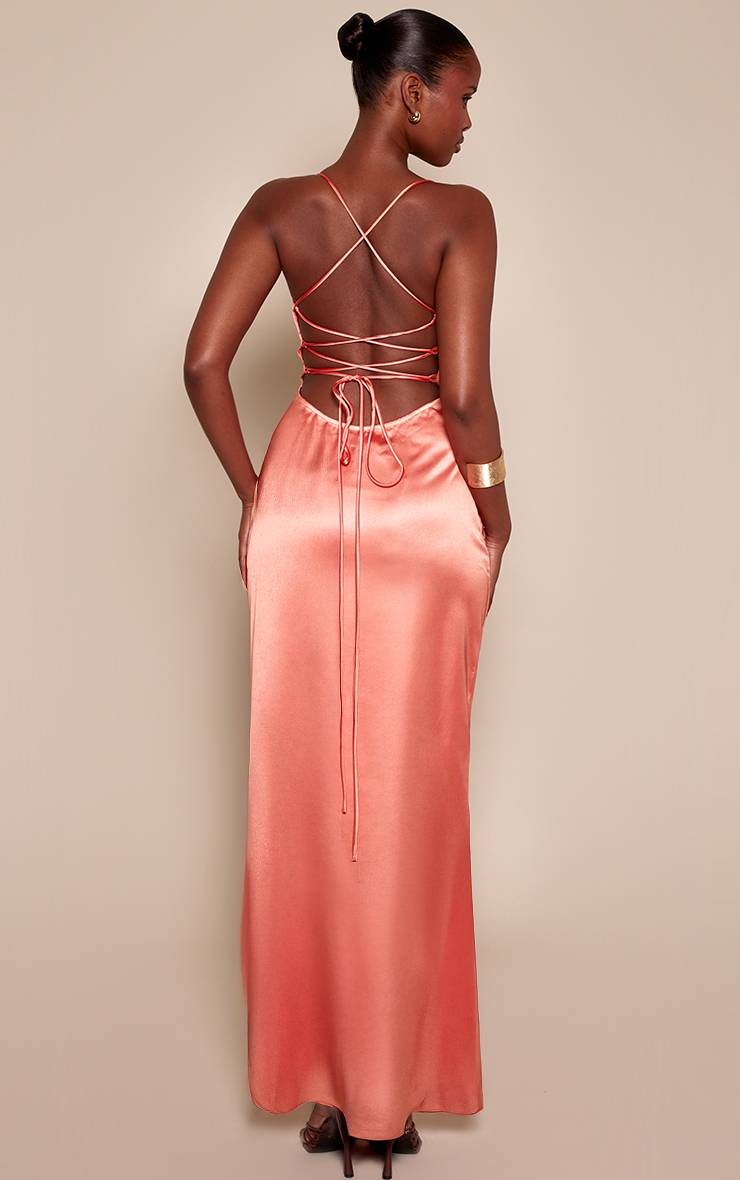 Orange Robe Longue En Satin Avec Nœud Au Dos
