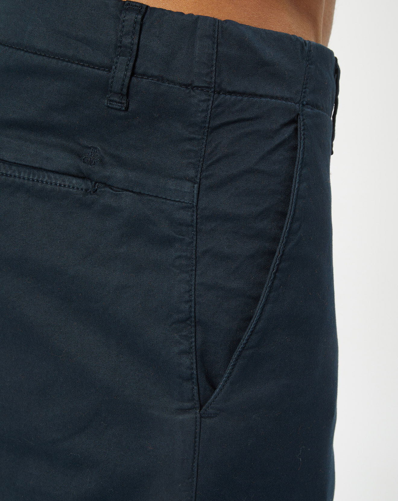 Marc O'Polo Pantalon Belsbo Jogger Coton Organic bleu marine
