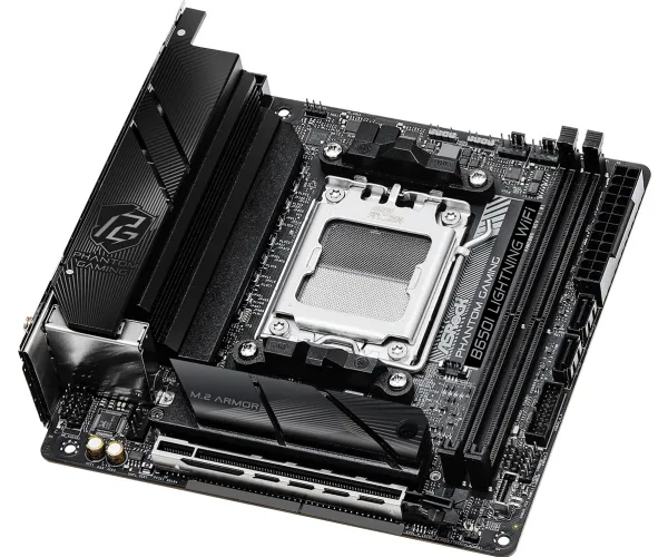 ASRock Phantom Gaming B650I Lightning WiFi - Bundkort - mini ITX - Socket AM5 - AMD B650 Chipset - USB-C 3.2 Gen2, USB-C 3.2 Gen 1, USB 3.2 Gen 2, USB 3.2 Gen 1 - 2.5 Gigabit LAN, Wi-Fi 6E, Bluetooth - onboard grafik (CPU påkrævet) - HD Audio (8-kana