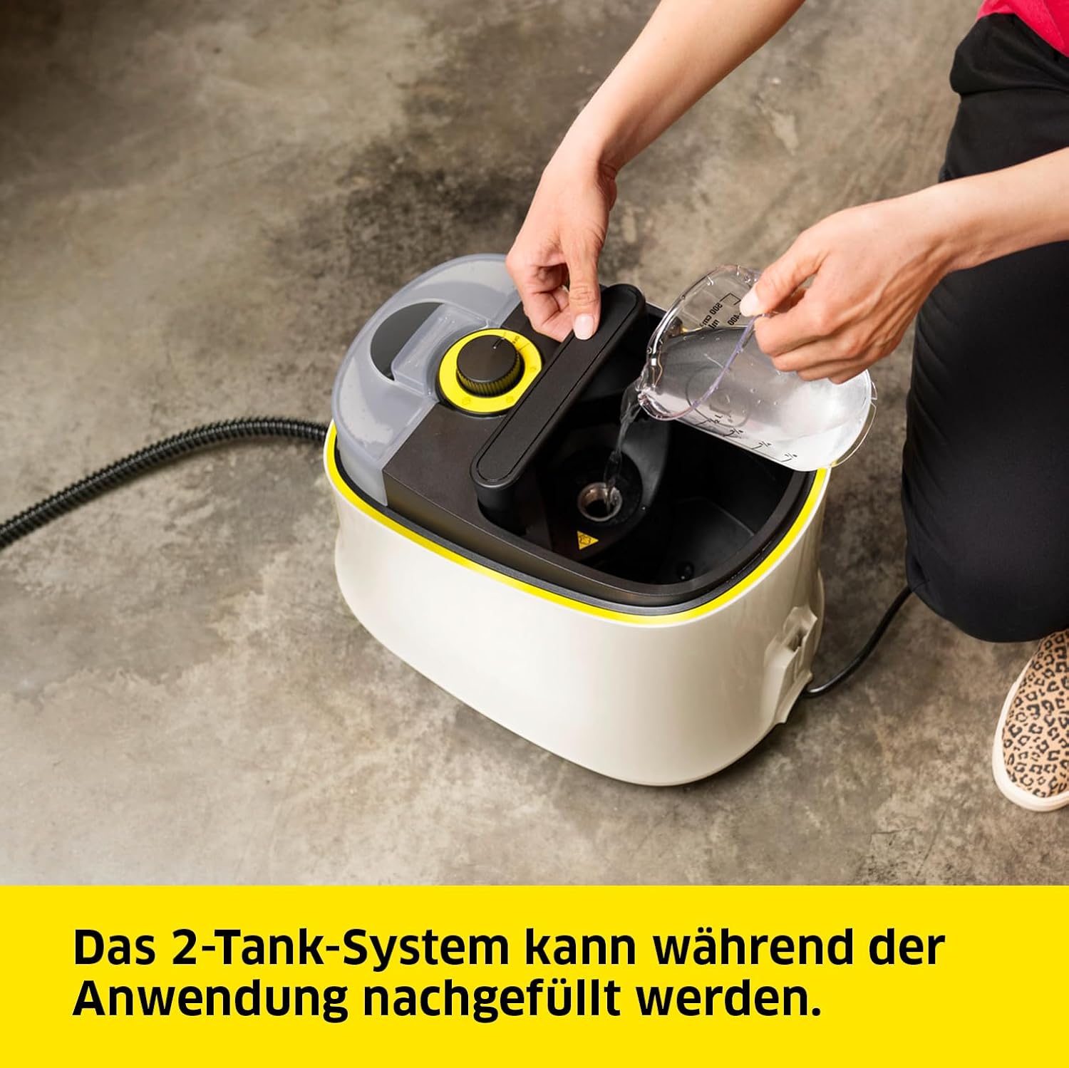 Kärcher Dampfreiniger SC 4 Deluxe, Dampfdruck: 4 bar, Aufheizzeit: 3 min., Fläche: ca. 130 m², Tank: 0,5 l + 1,3 l, inkl. Bodenreinigungsset EasyFix, Düsen, Mikrofaser-Überzug und Bürsten