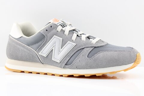 New Balance Sneaker