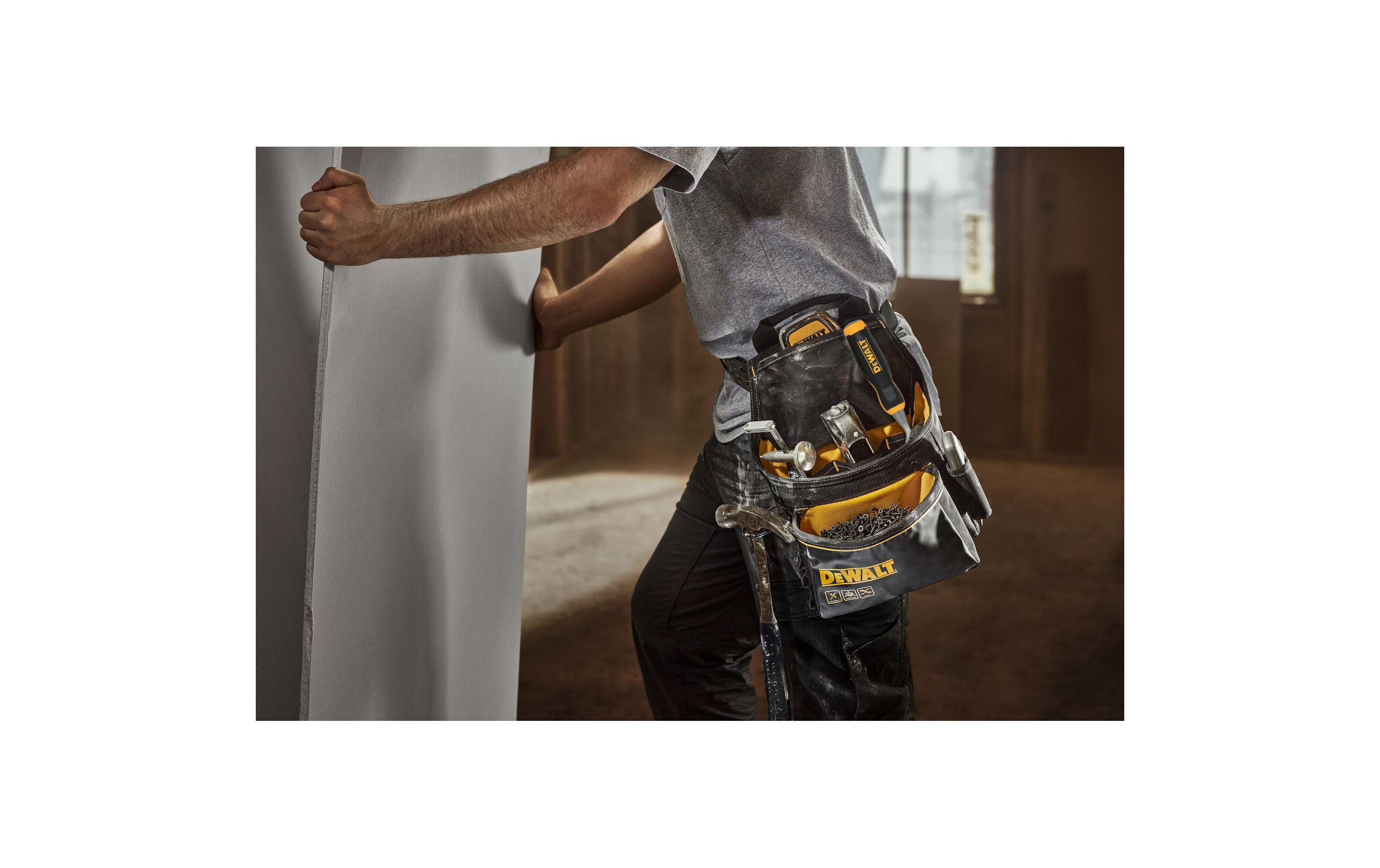 Werkzeugtasche mit GürtelWerkzeugtasche mit 13 Fächern