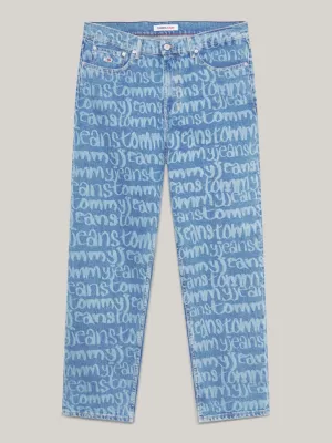 Calça jeans folgada reciclada com logo por extenso