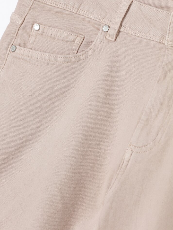 Shorts jeans slim confortáveis - Rosa