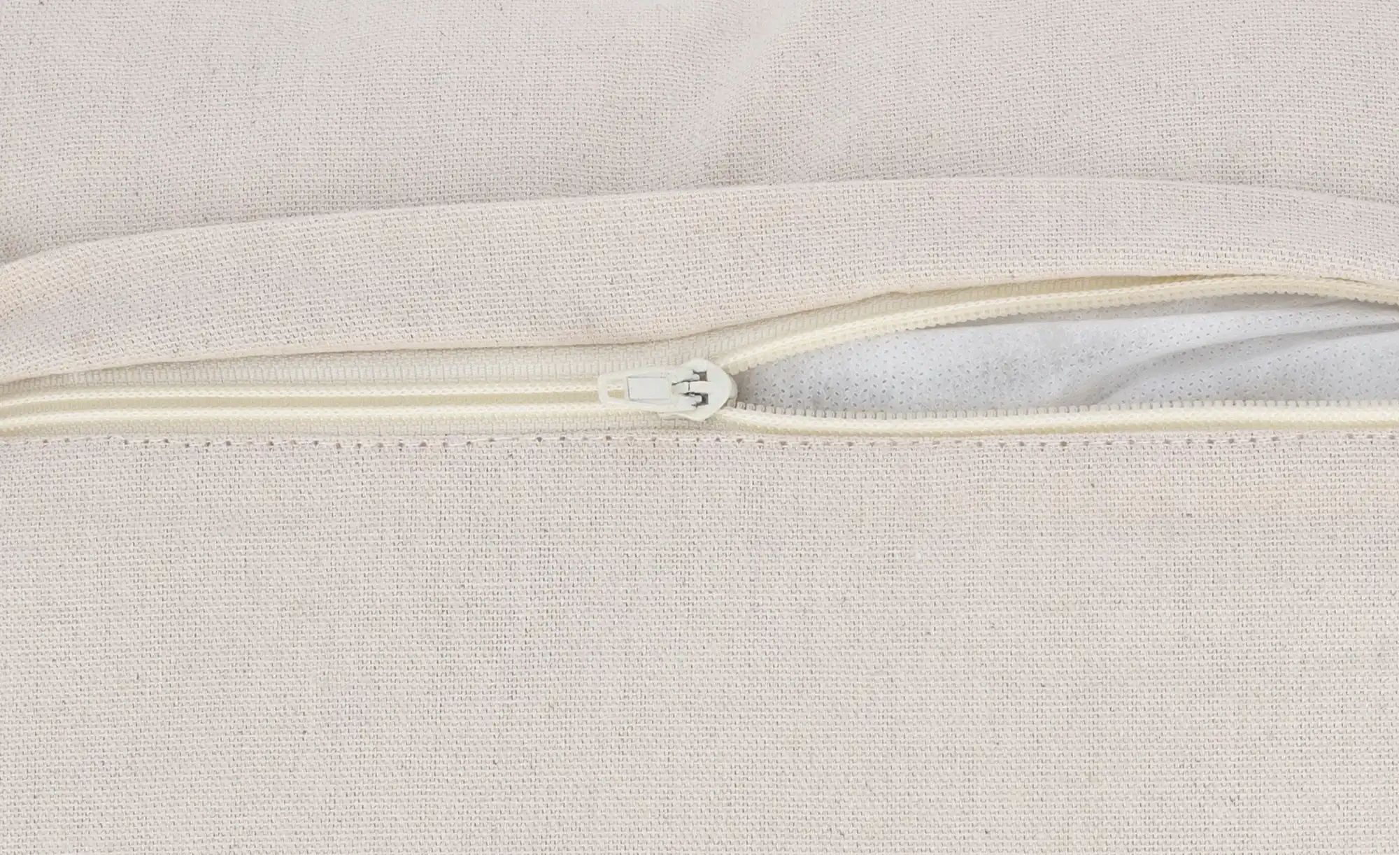 Gray & Jones Kissen Black Coast