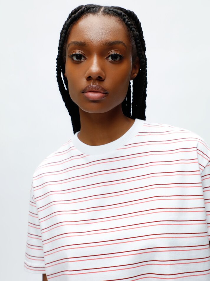 Camiseta cropped de manga curta - 0-900