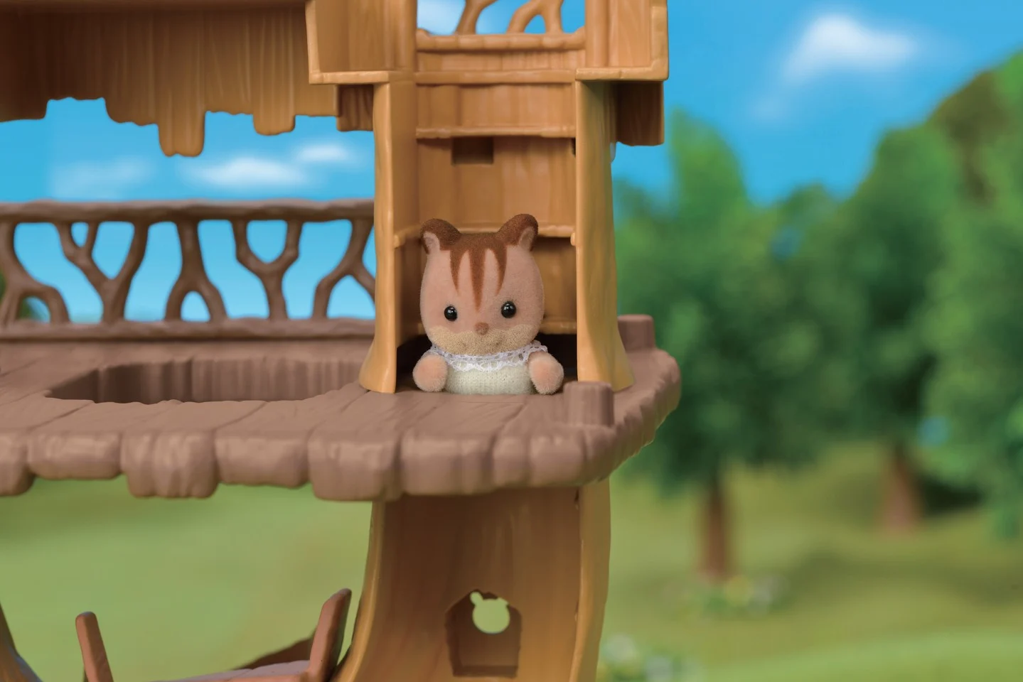 Sylvanian Families - Adventure Tree House (5450)