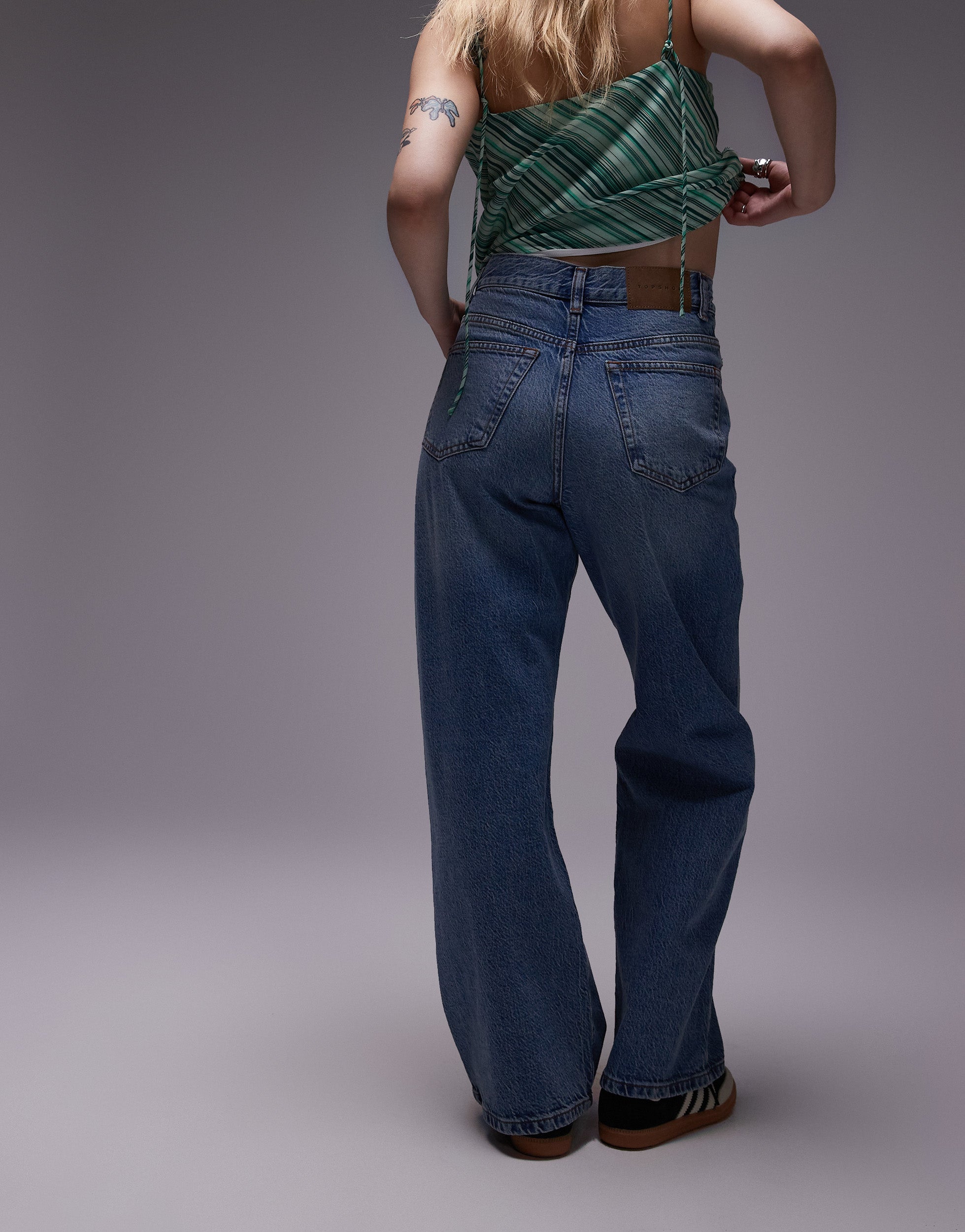 TOPSHOP Mid waist Loose fit Jeans