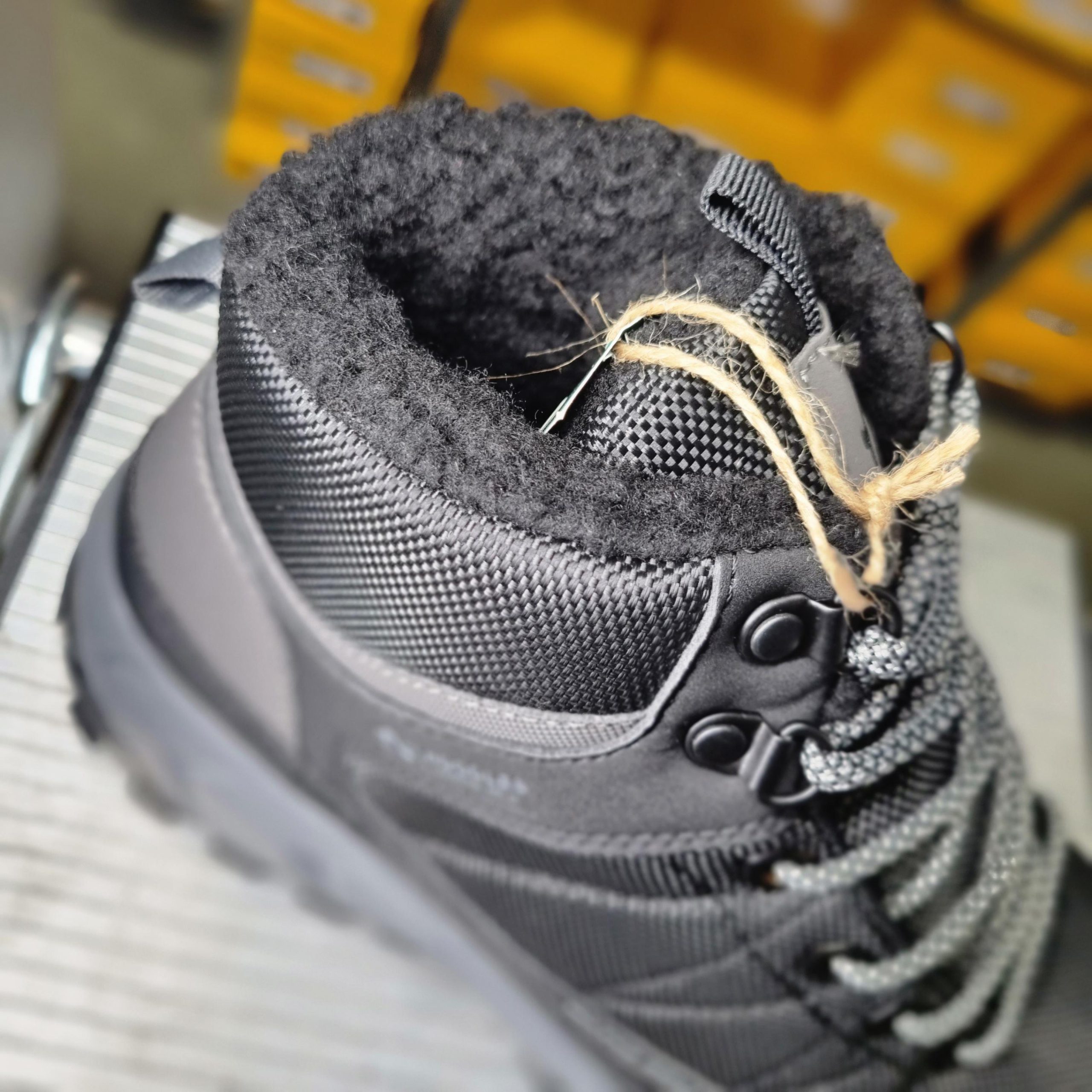 Noodles - Trapper WR Black