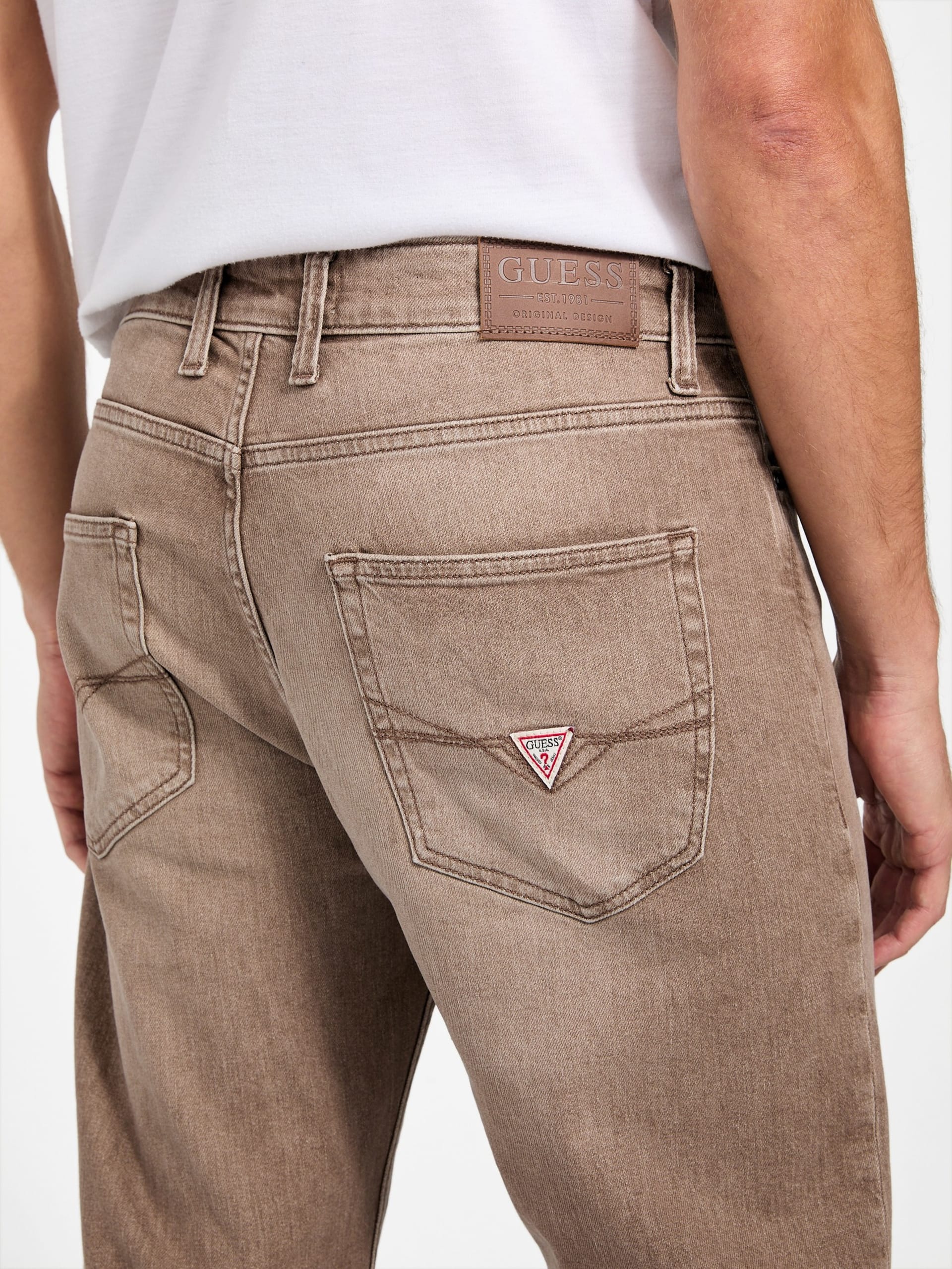 Calça jeans reta Eco Mason de corte regular