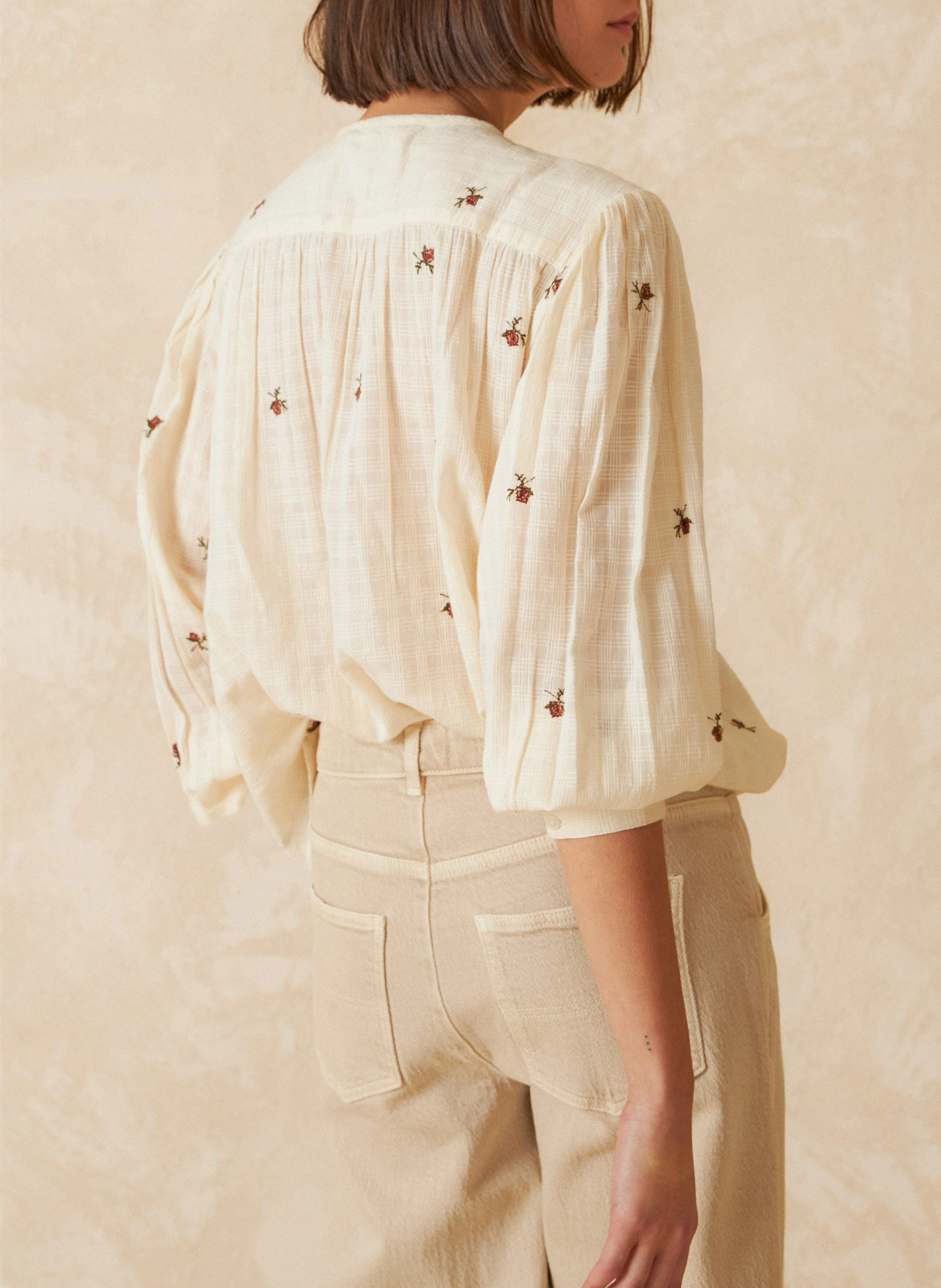 Chemise ample col rond brodée en coton | Blanc